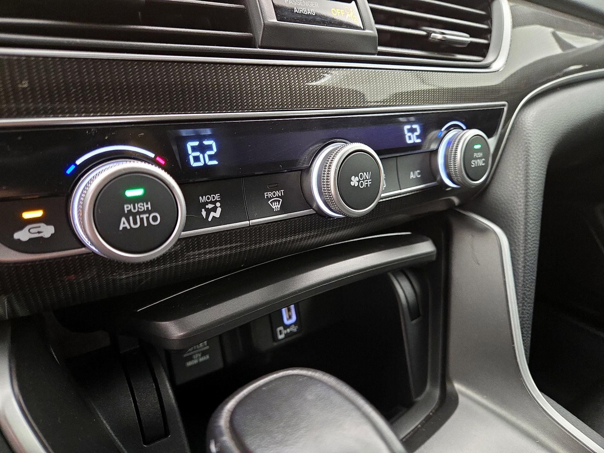 Thumbnail: 2018 Honda Accord - 16