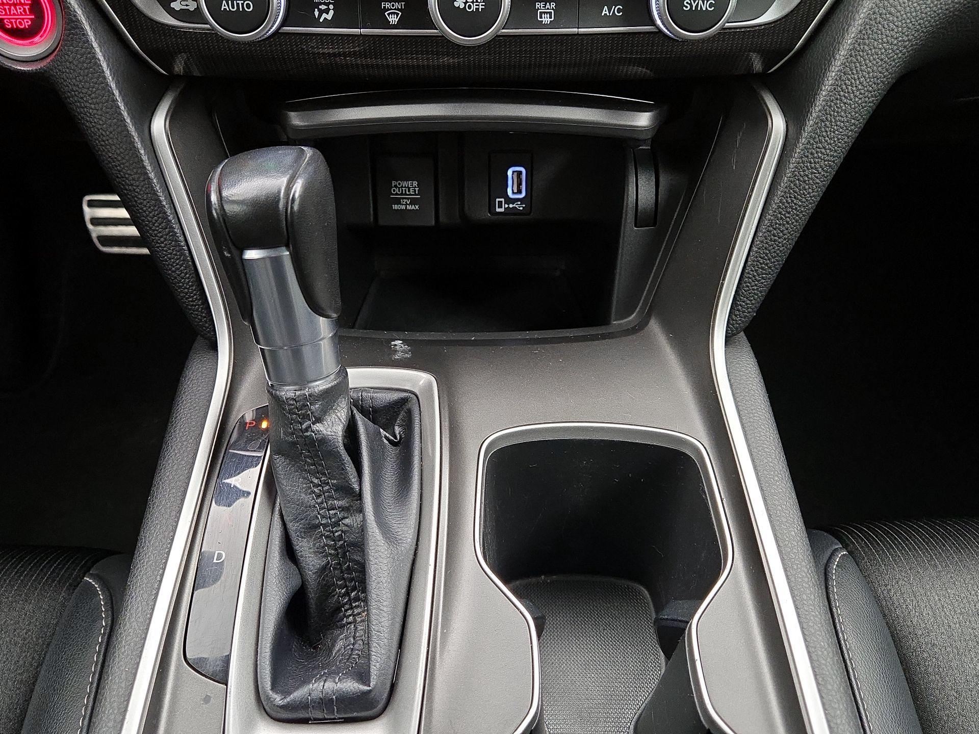 Thumbnail: 2018 Honda Accord - 17