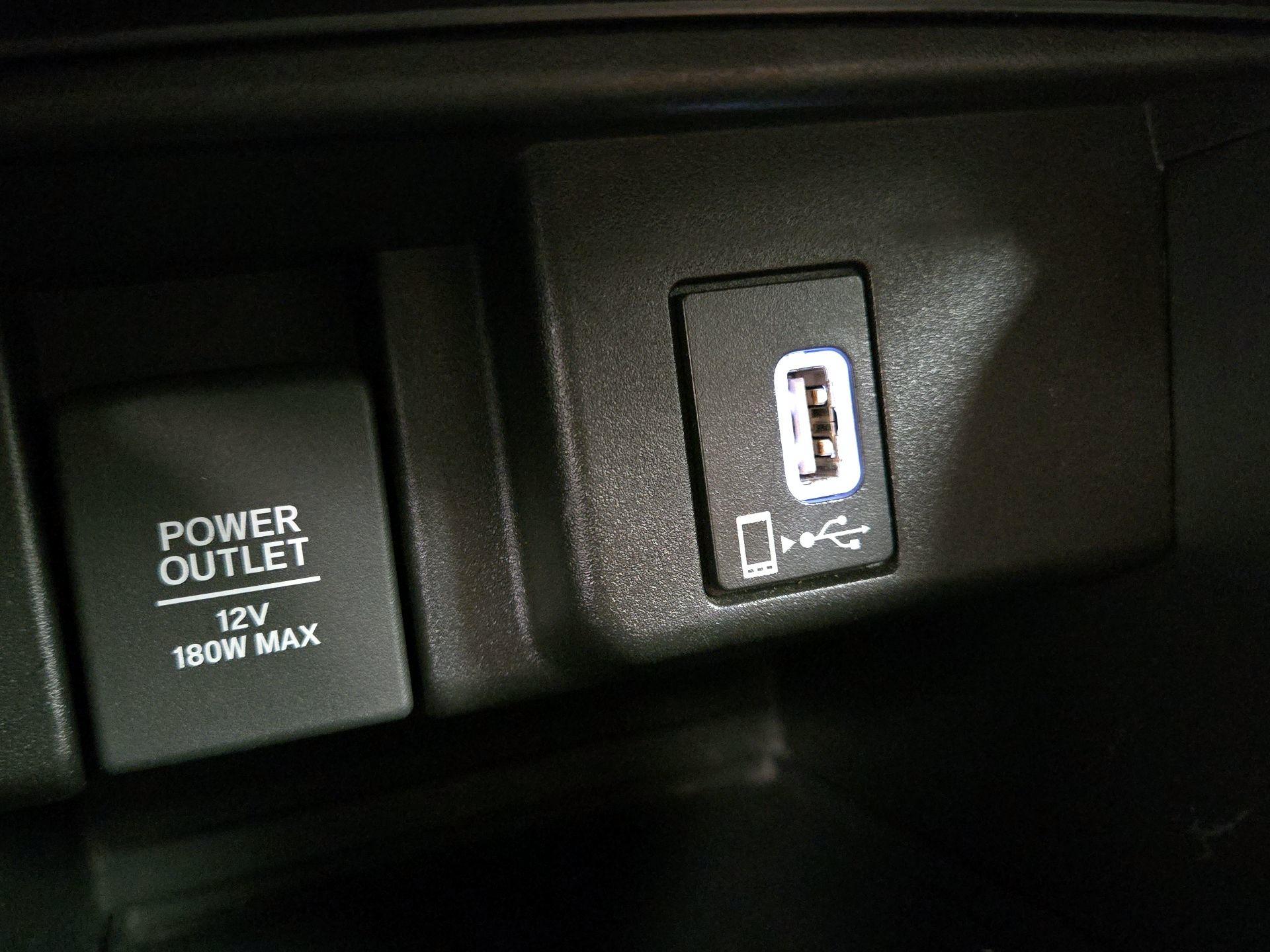 Thumbnail: 2018 Honda Accord - 18