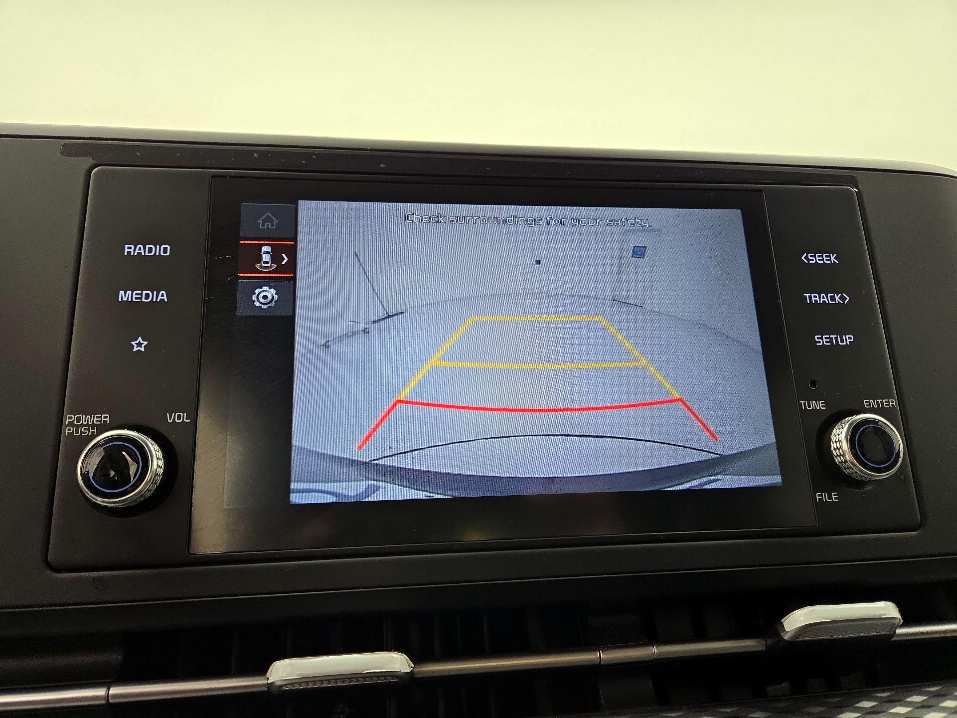 Thumbnail: 2023 Kia Carnival - 14