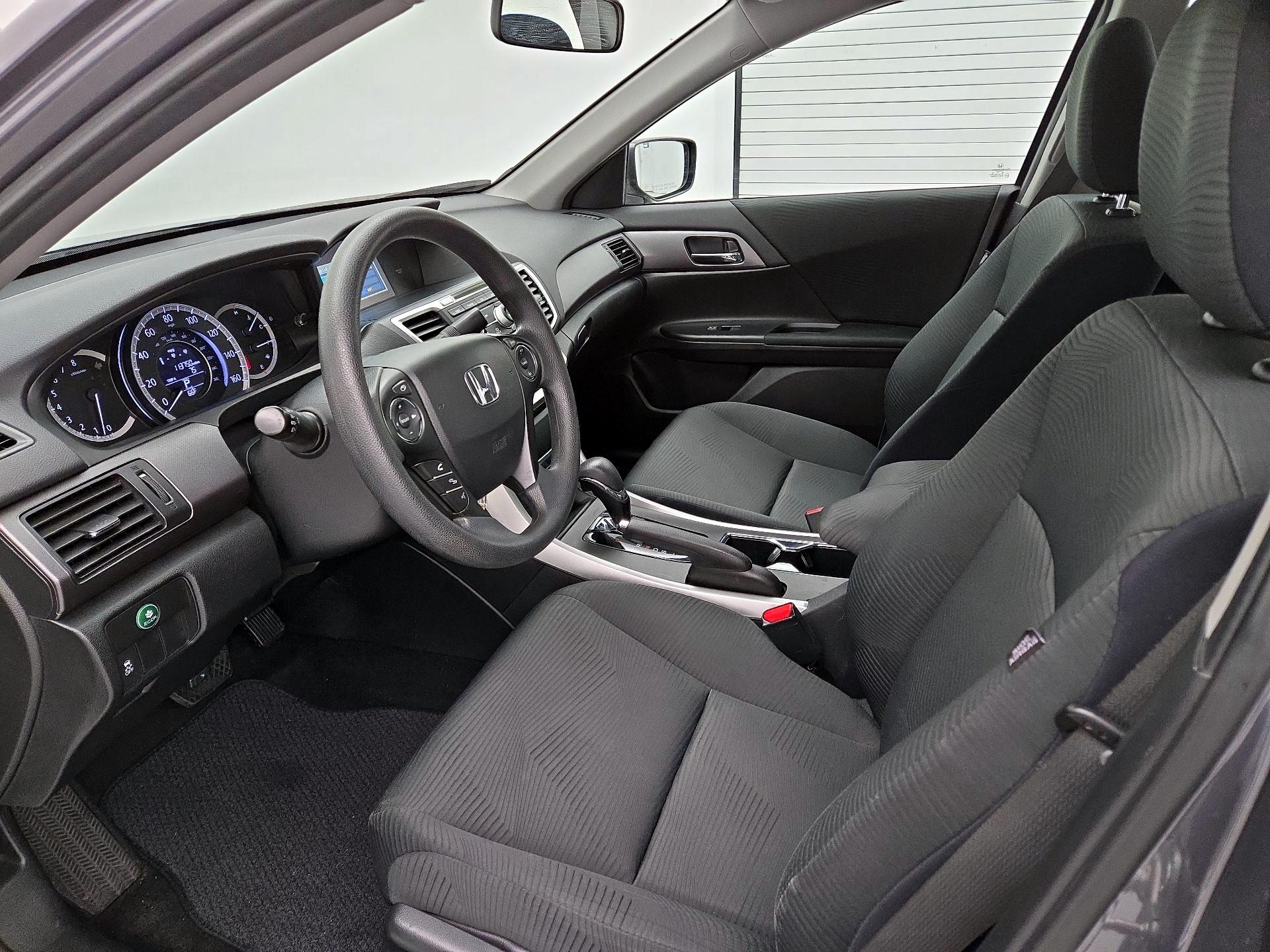 Thumbnail: 2015 Honda Accord - 11