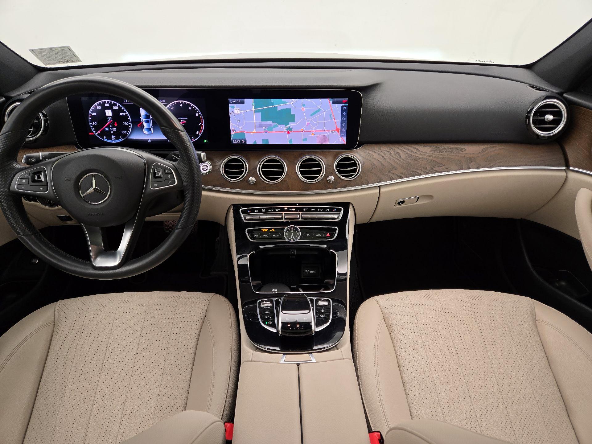 Thumbnail: 2017 Mercedes-Benz E-Class - 9