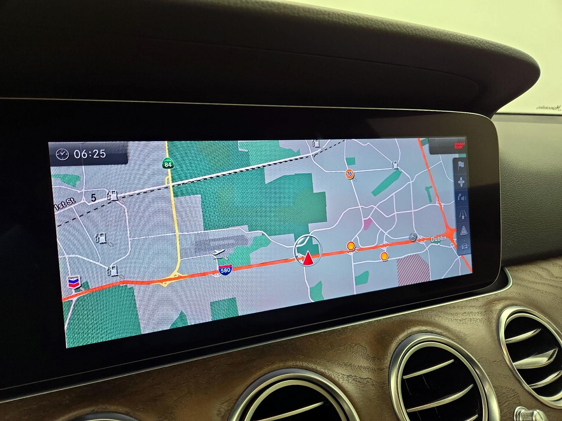 Thumbnail: 2017 Mercedes-Benz E-Class - 14