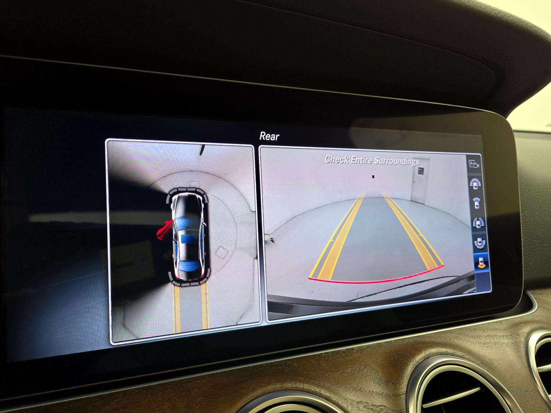 Thumbnail: 2017 Mercedes-Benz E-Class - 15