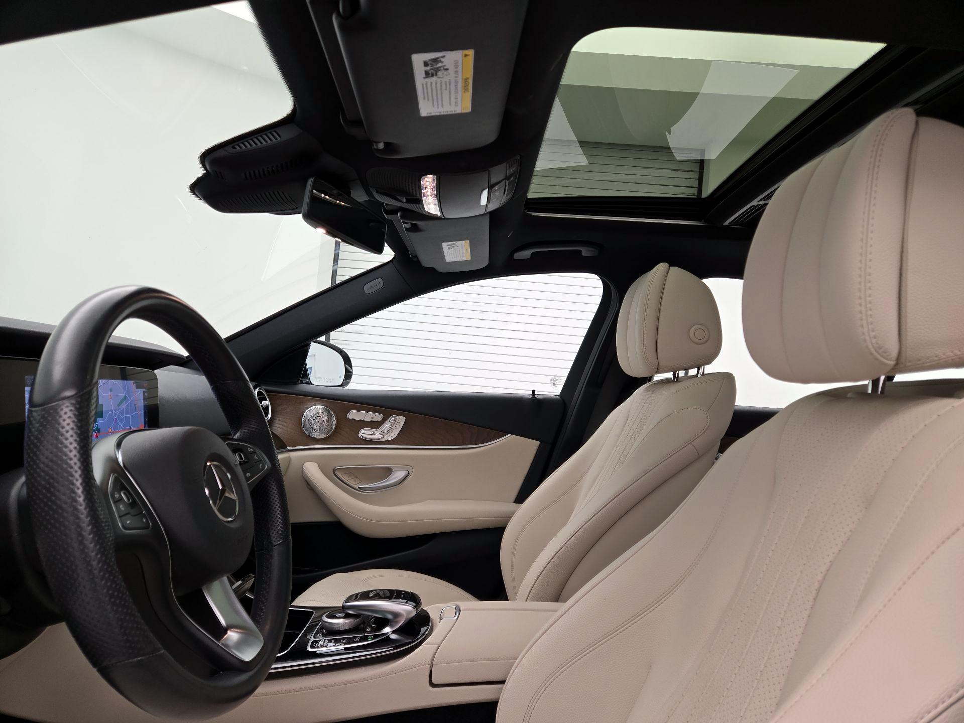 Thumbnail: 2017 Mercedes-Benz E-Class - 20