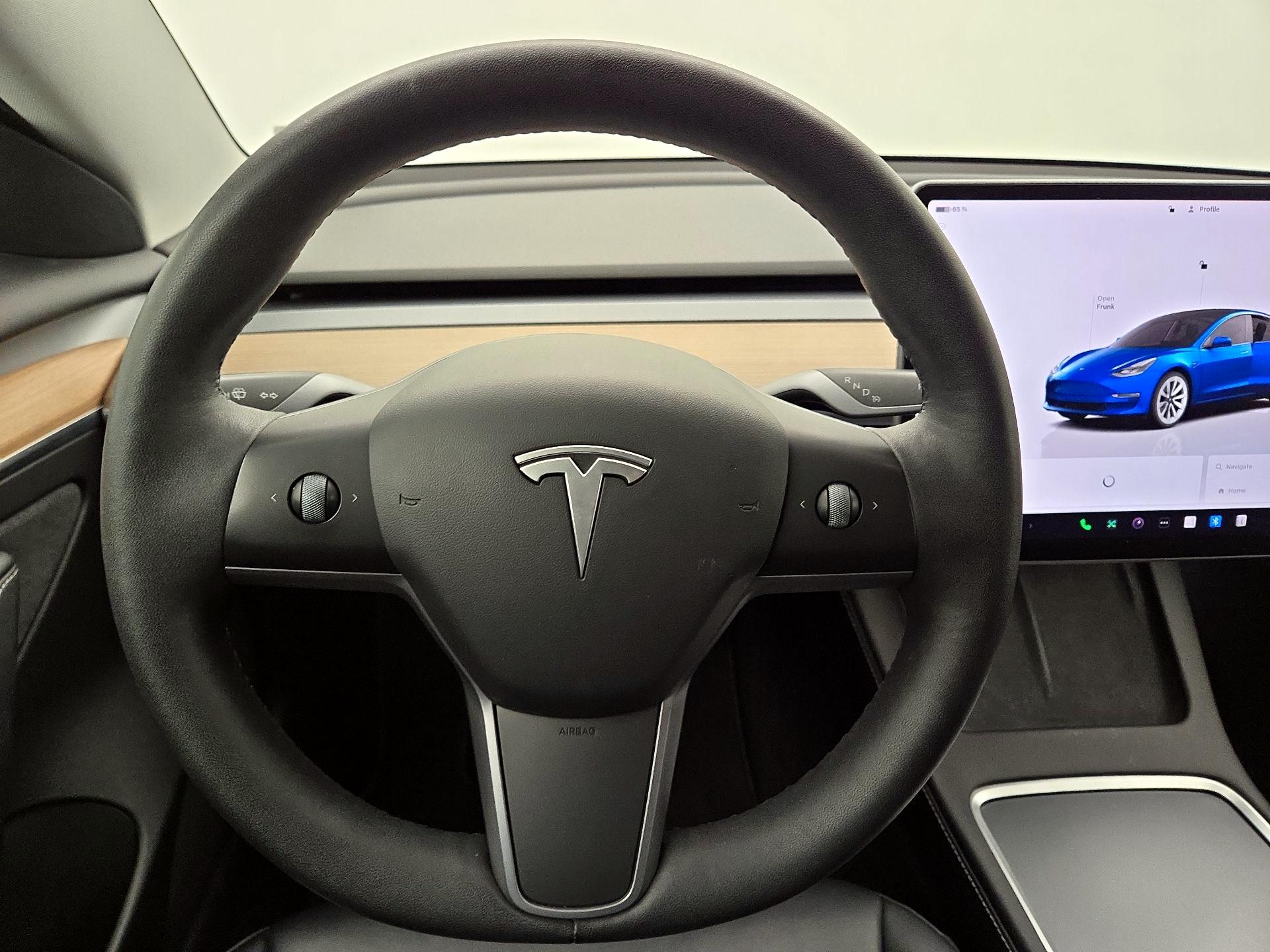 Thumbnail: 2022 Tesla Model 3 - 10