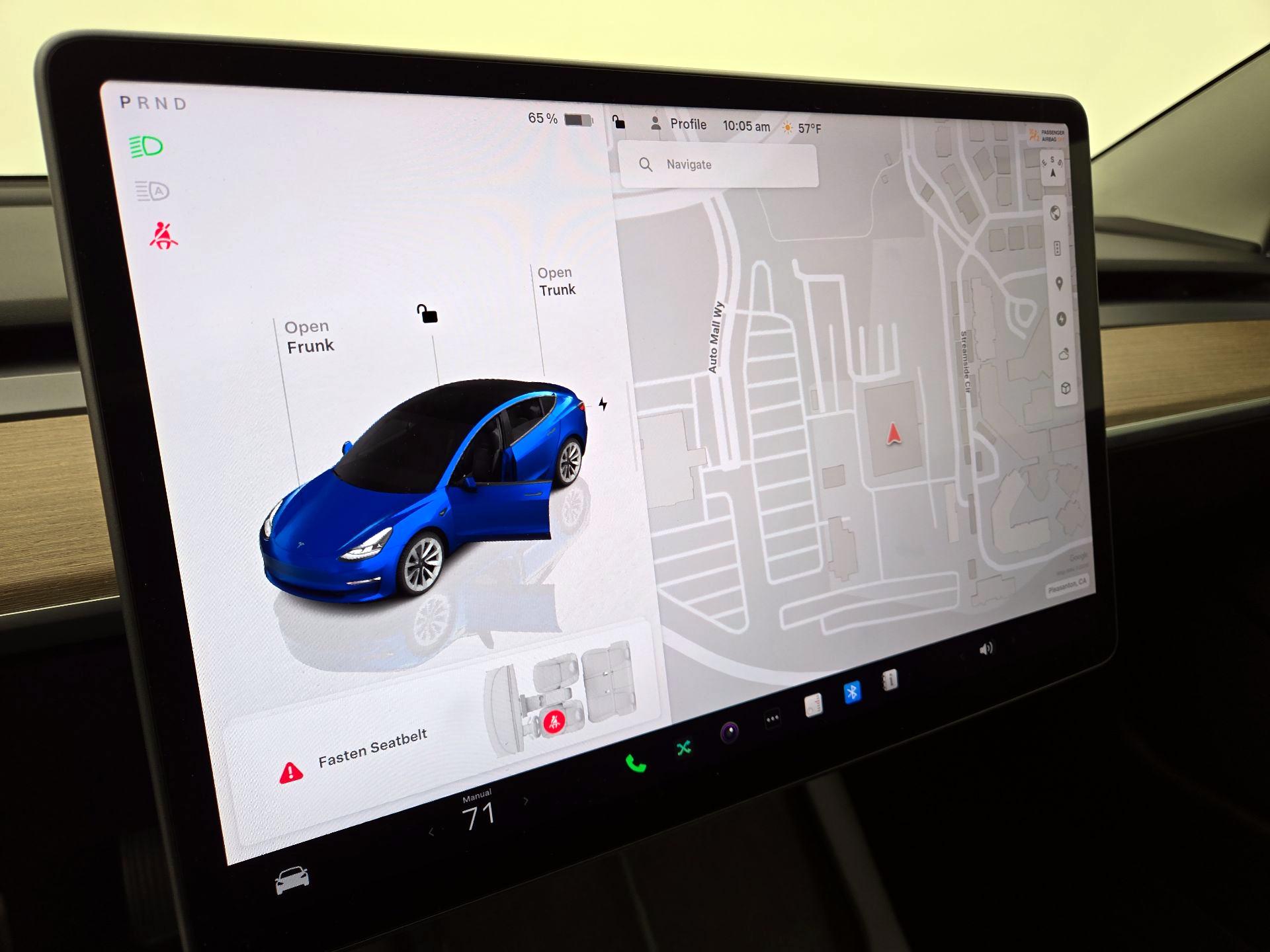 Thumbnail: 2022 Tesla Model 3 - 14