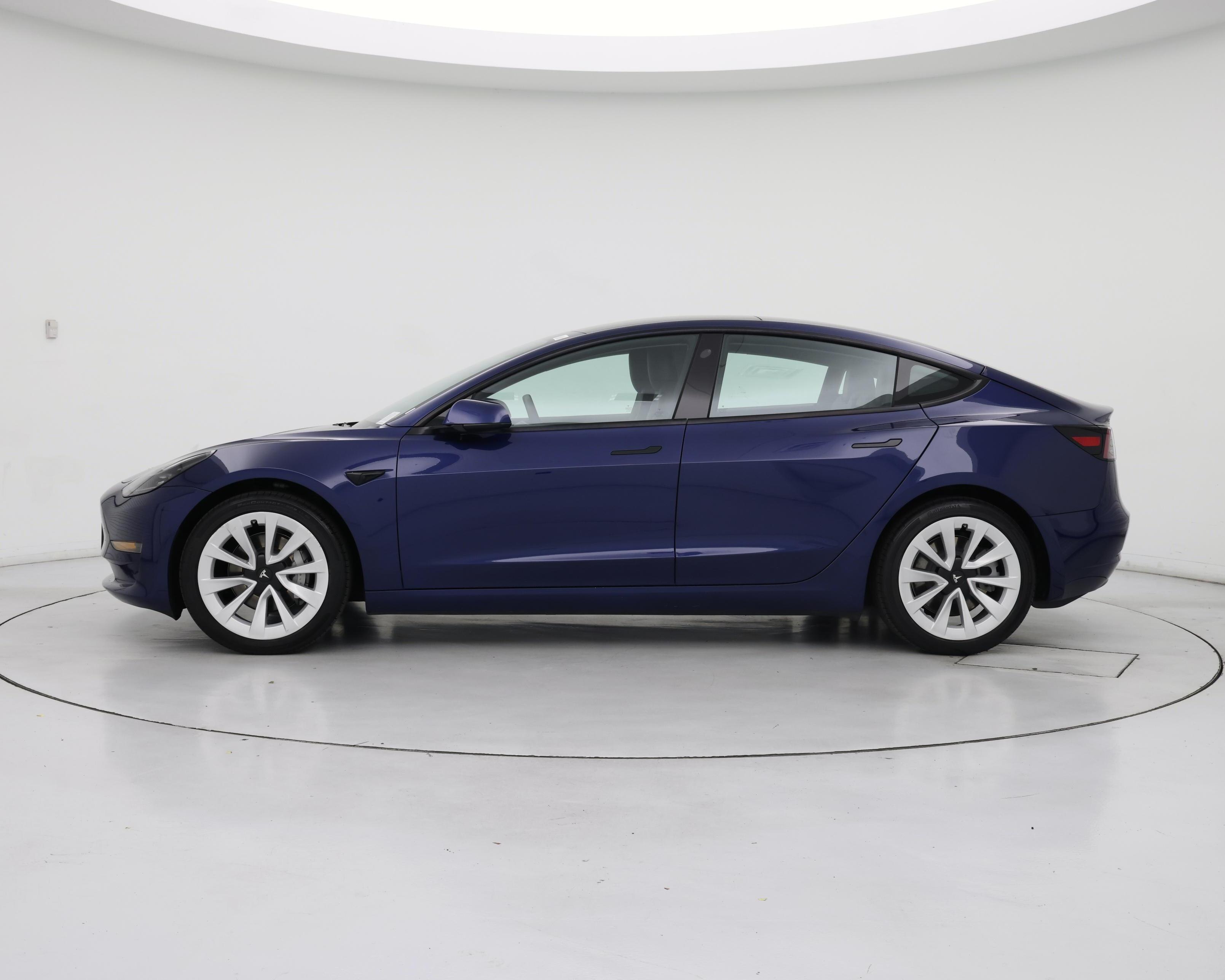 Thumbnail: 2022 Tesla Model 3 - 3