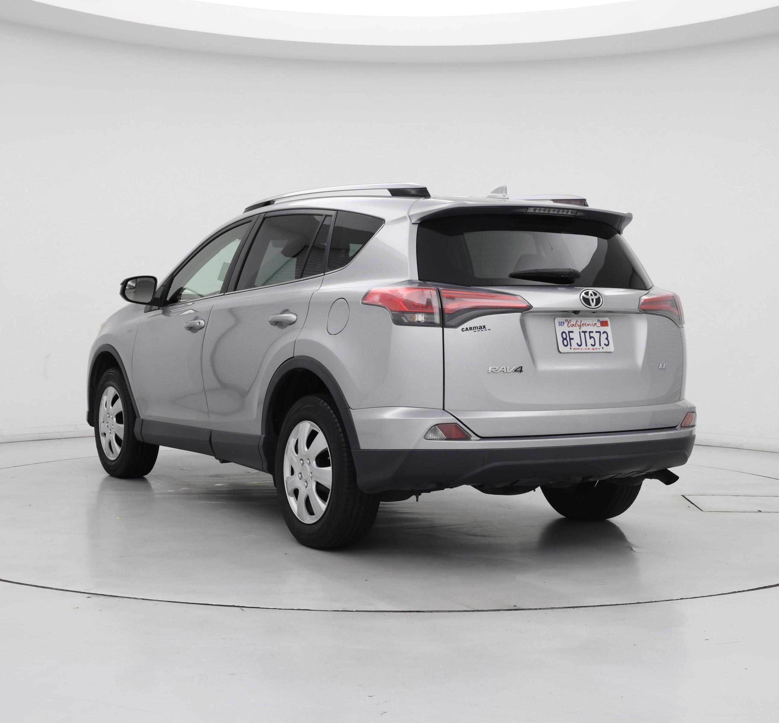 Thumbnail: 2018 Toyota RAV4 - 2