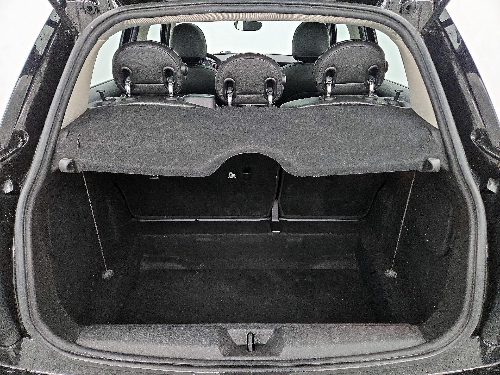 Thumbnail: 2017 MINI Cooper Hardtop - 20