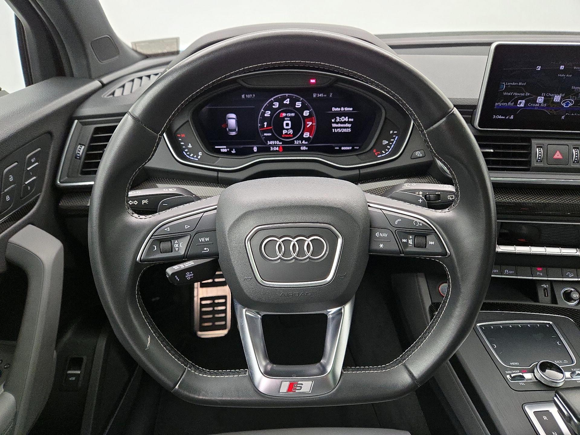 Thumbnail: 2019 Audi SQ5 - 10