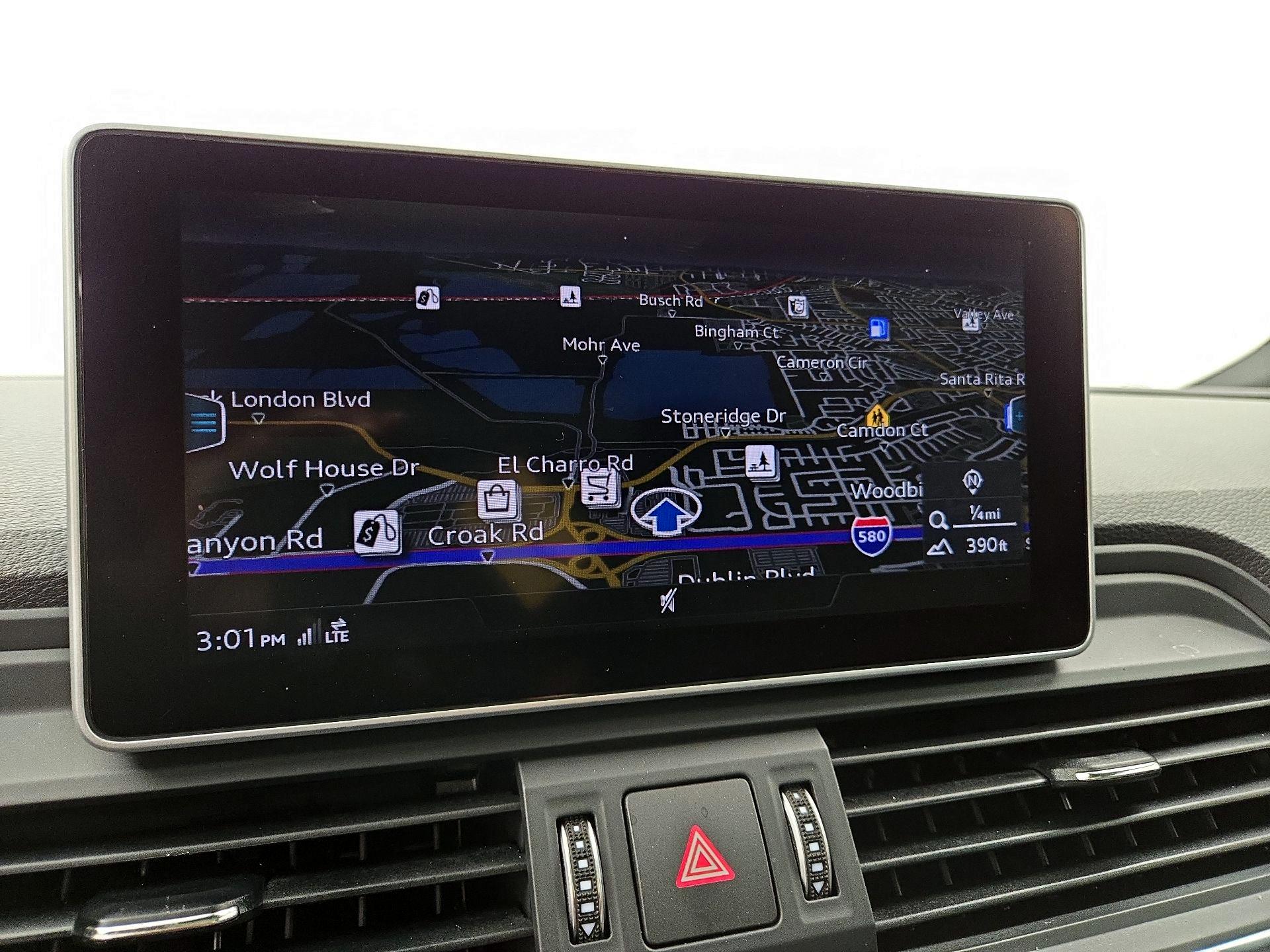 Thumbnail: 2019 Audi SQ5 - 14