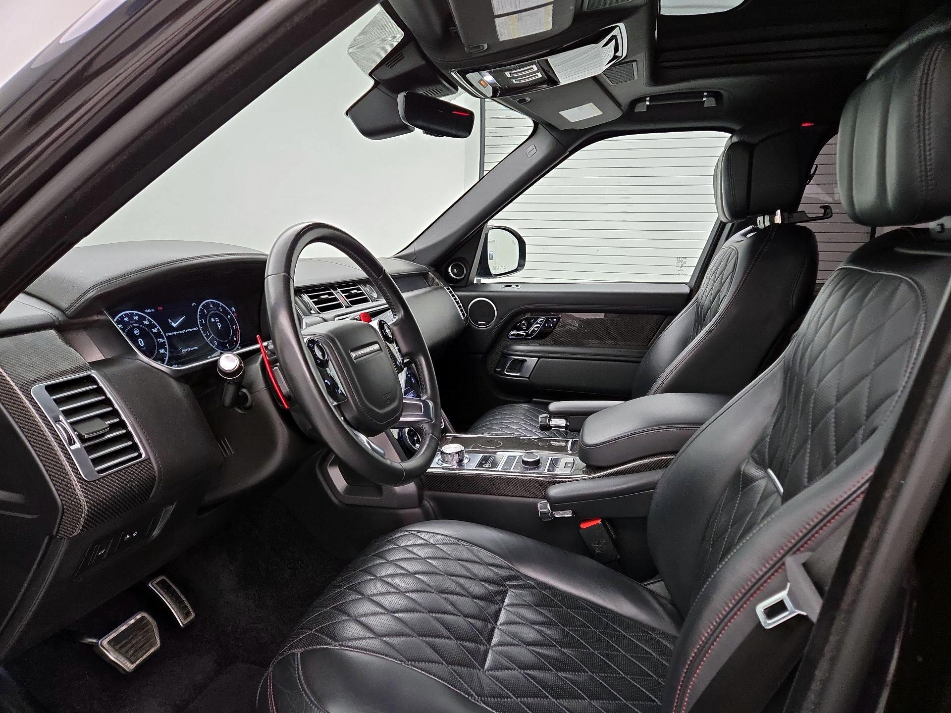 Thumbnail: 2020 Land Rover Range Rover - 11