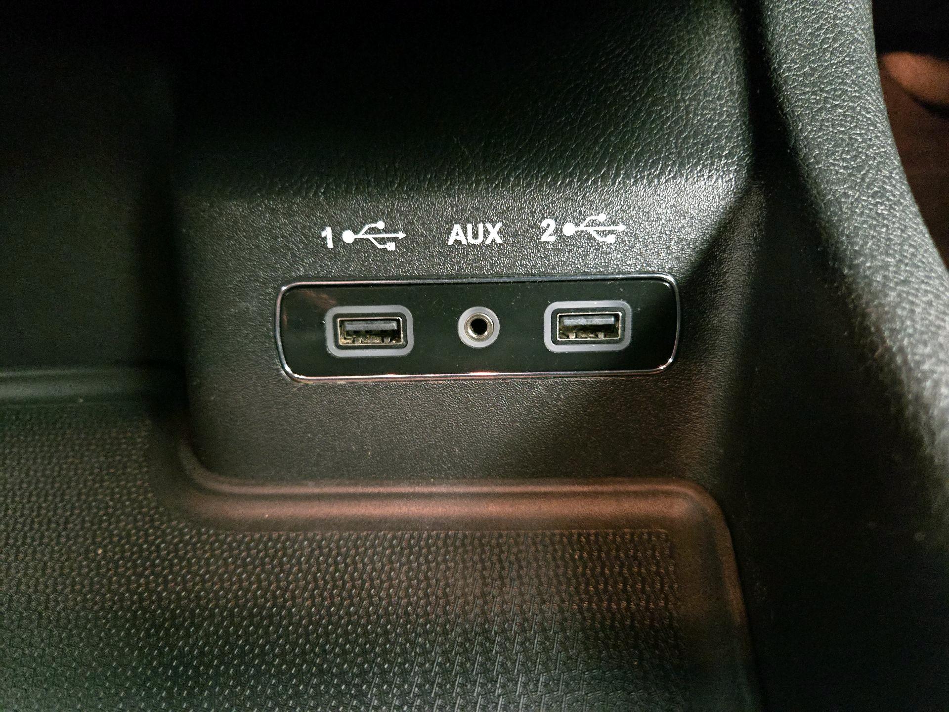 Thumbnail: 2019 Dodge Durango - 18