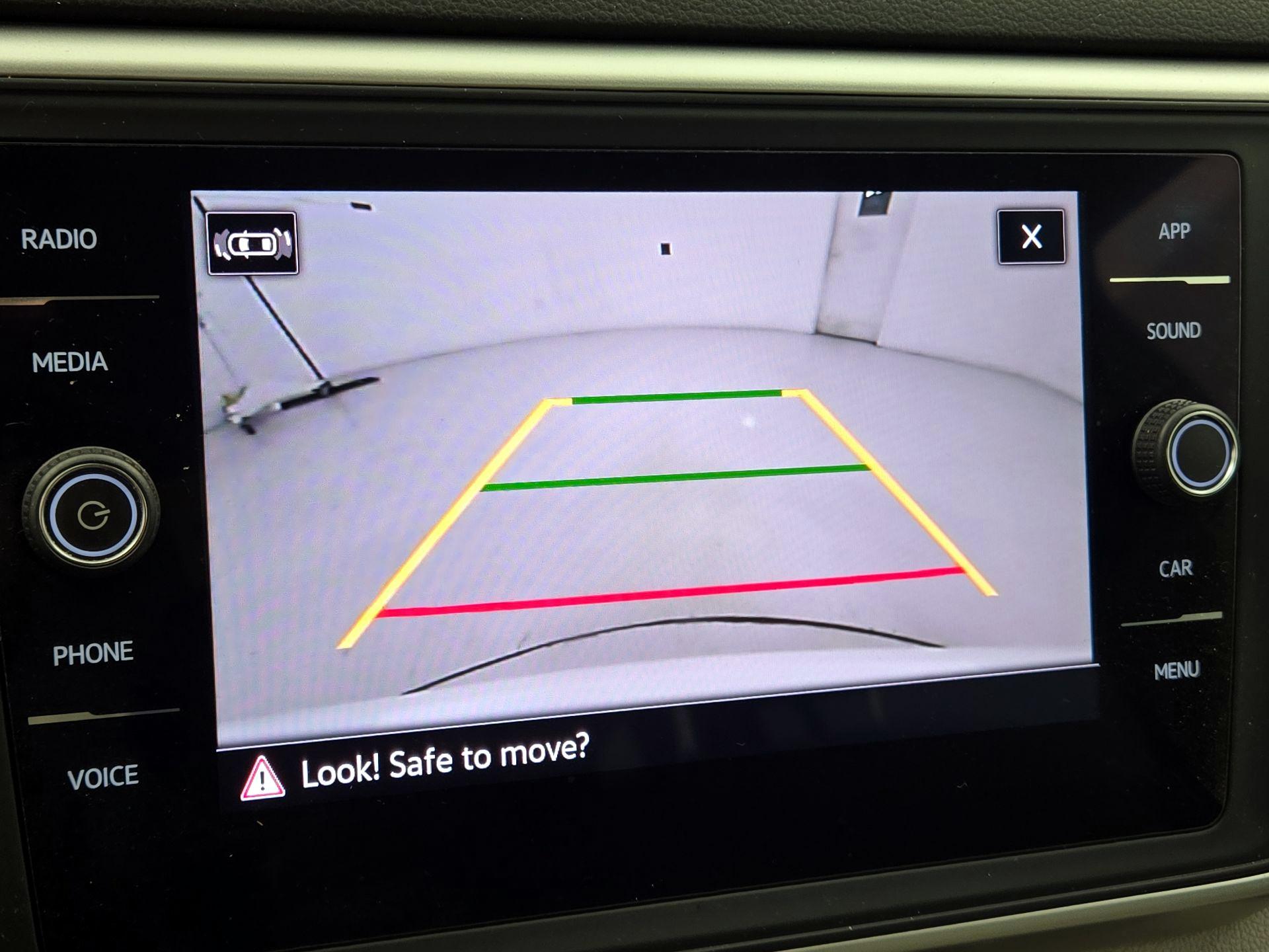 Thumbnail: 2021 Volkswagen Atlas - 15