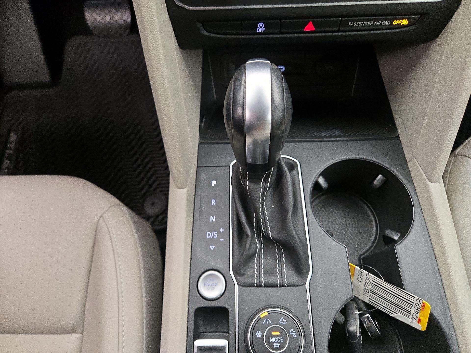 Thumbnail: 2021 Volkswagen Atlas - 18