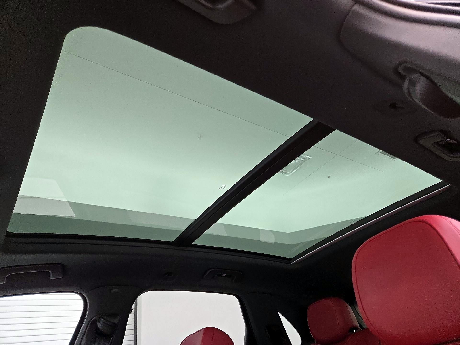 Thumbnail: 2021 Porsche Cayenne - 20