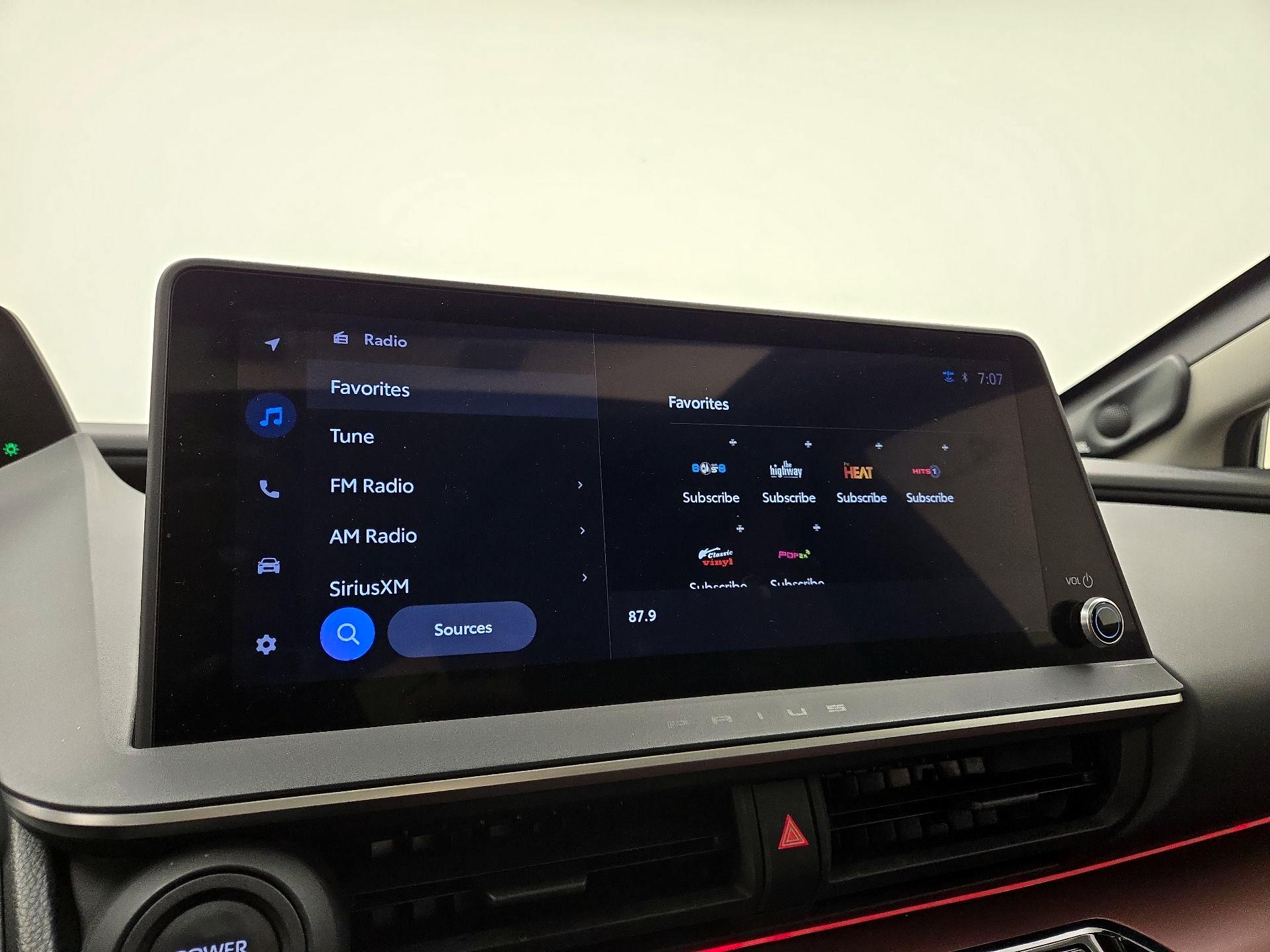 Thumbnail: 2023 Toyota Prius Prime - 16