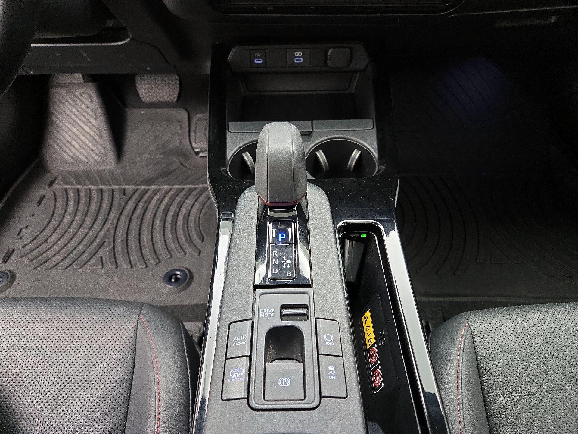 Thumbnail: 2023 Toyota Prius Prime - 18