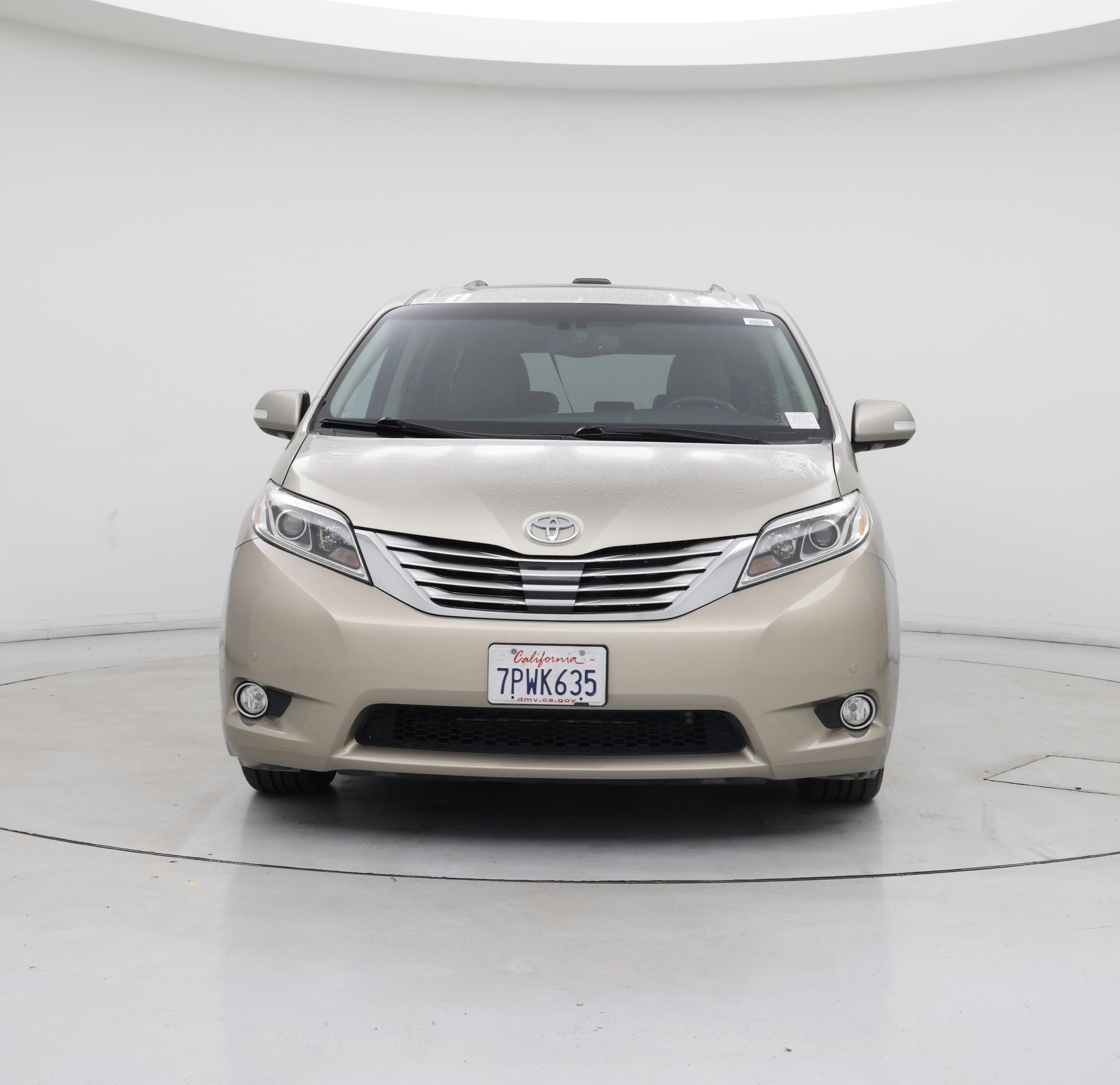 Thumbnail: 2015 Toyota Sienna - 5