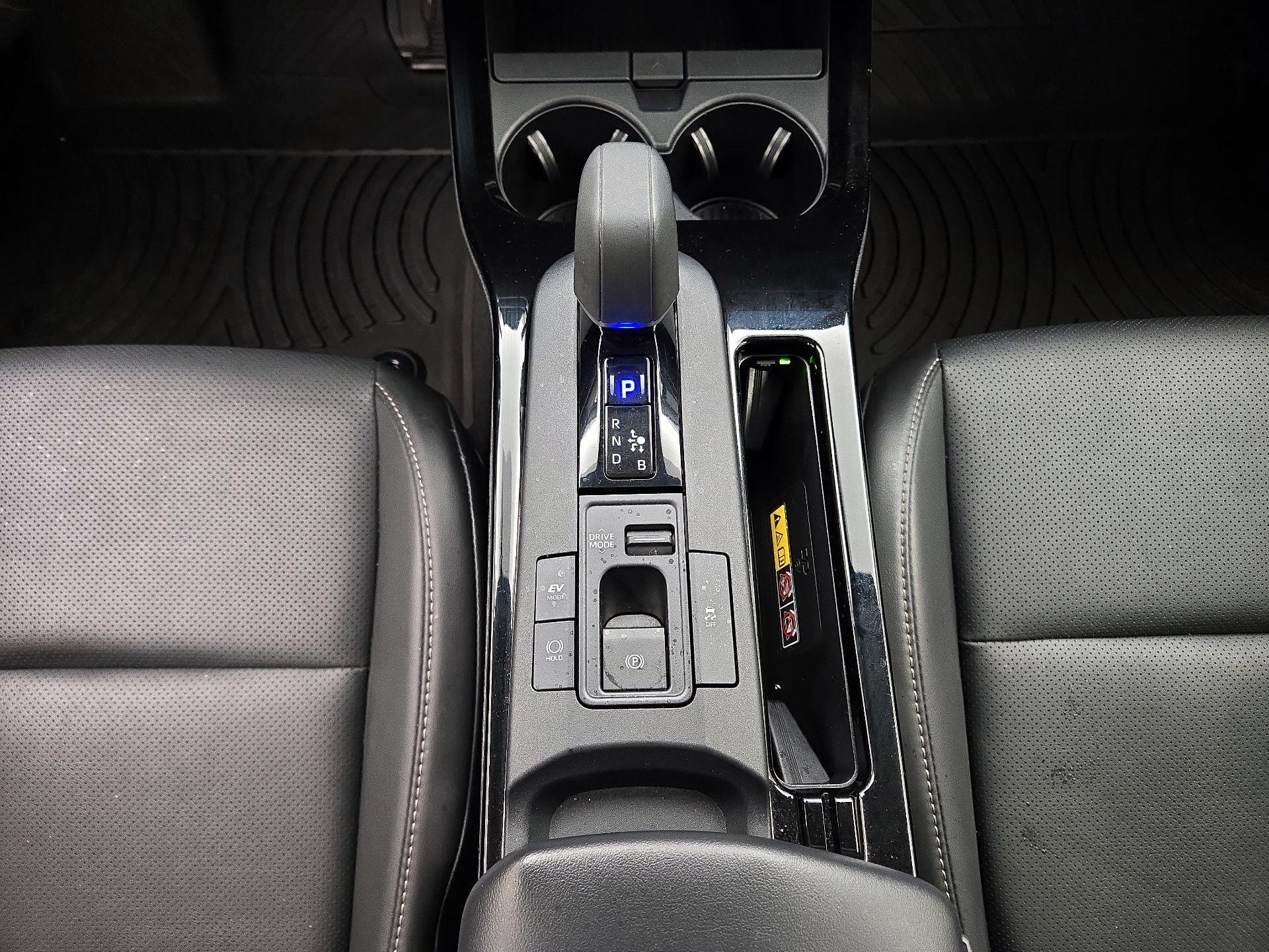 Thumbnail: 2025 Toyota Prius - 17