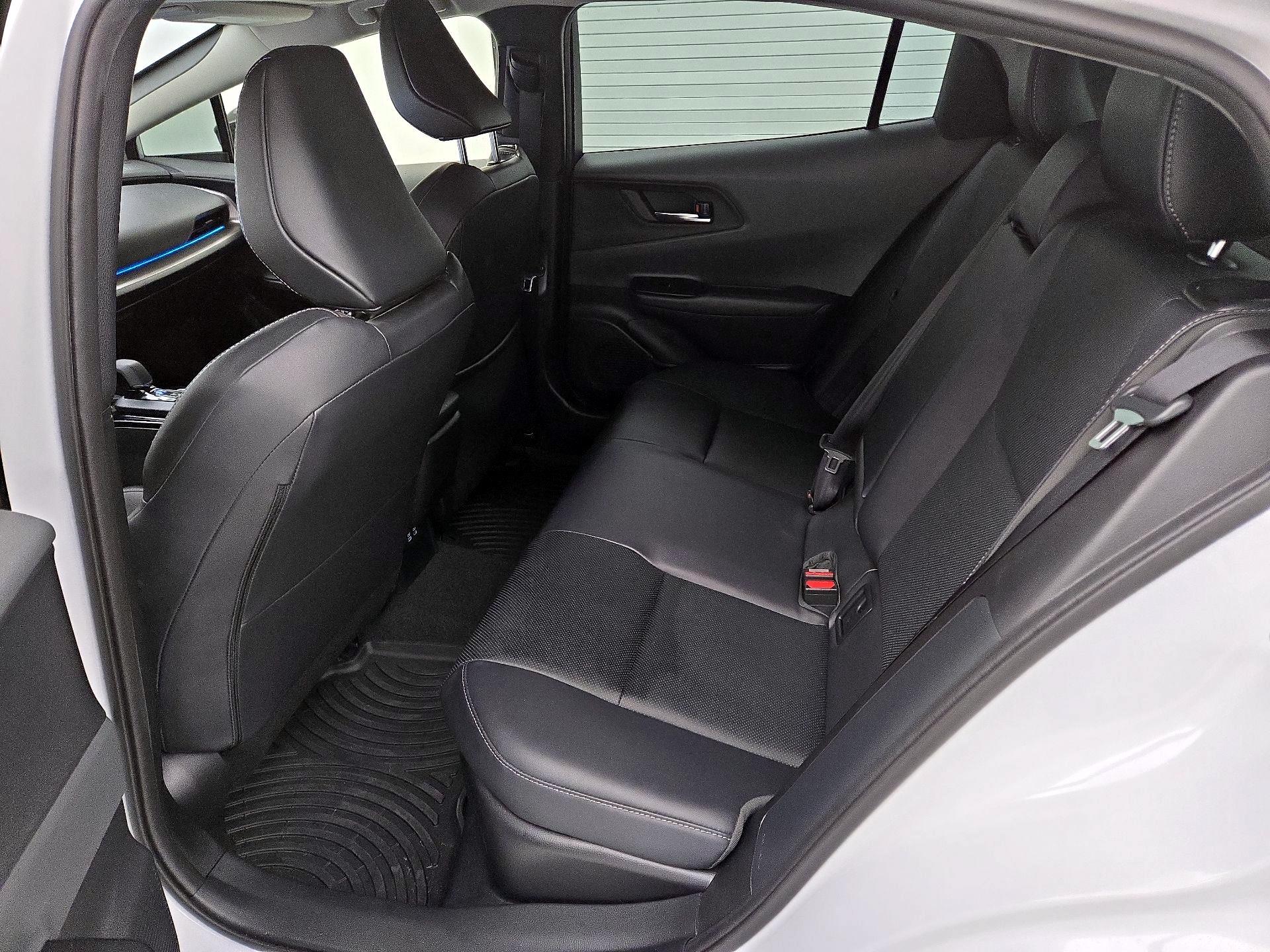 Thumbnail: 2025 Toyota Prius - 18