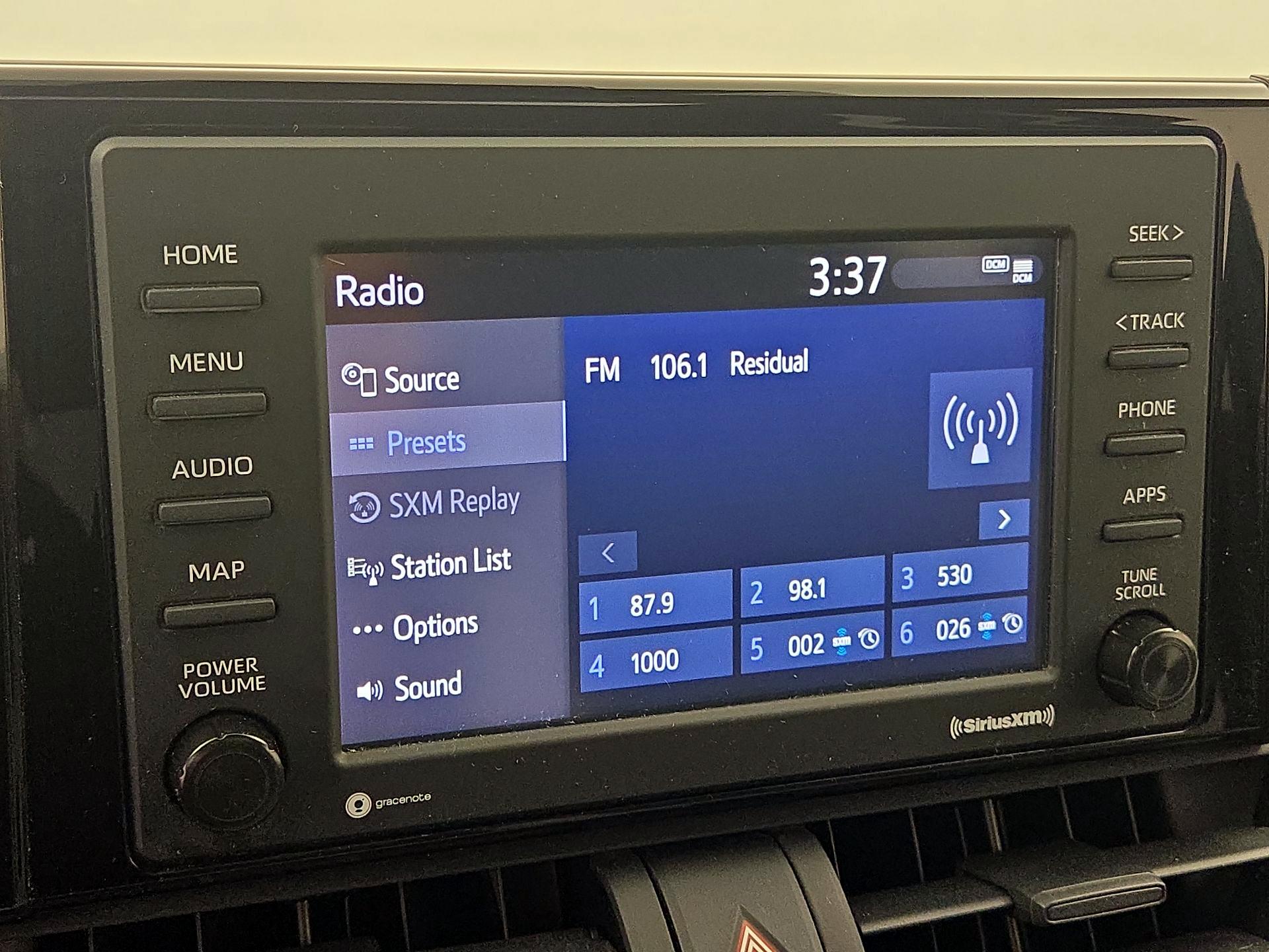 Thumbnail: 2021 Toyota RAV4 - 16