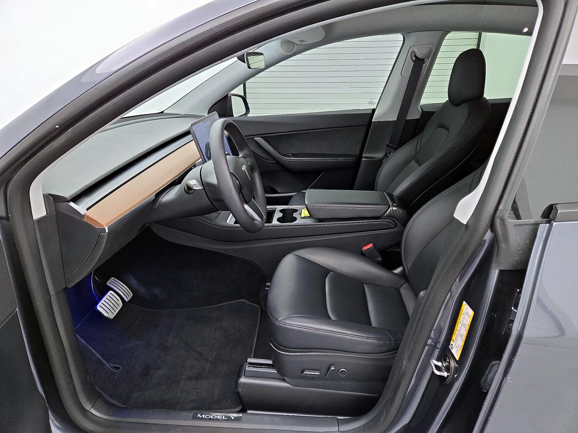 Thumbnail: 2021 Tesla Model Y - 11