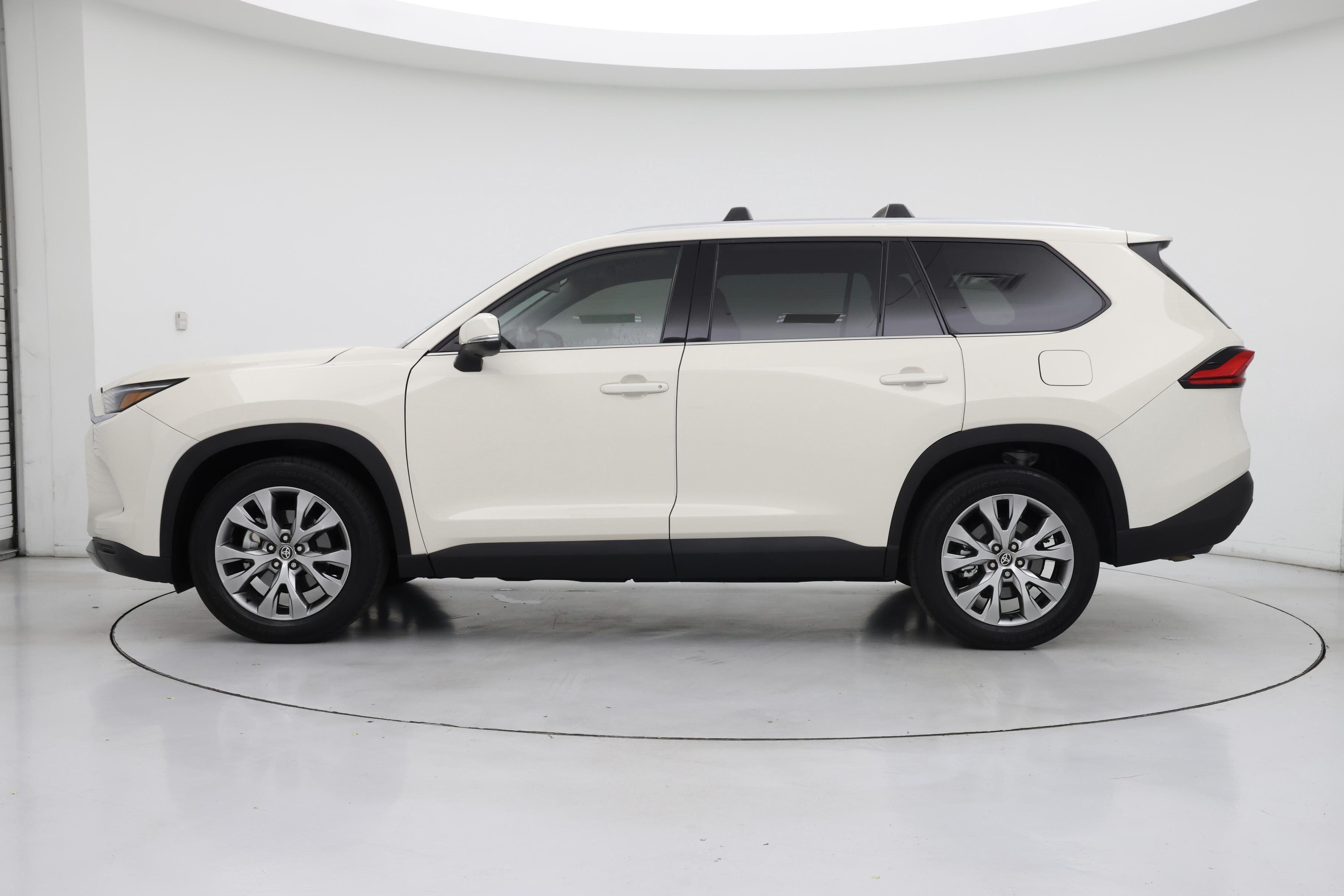 Thumbnail: 2024 Toyota Grand Highlander - 3