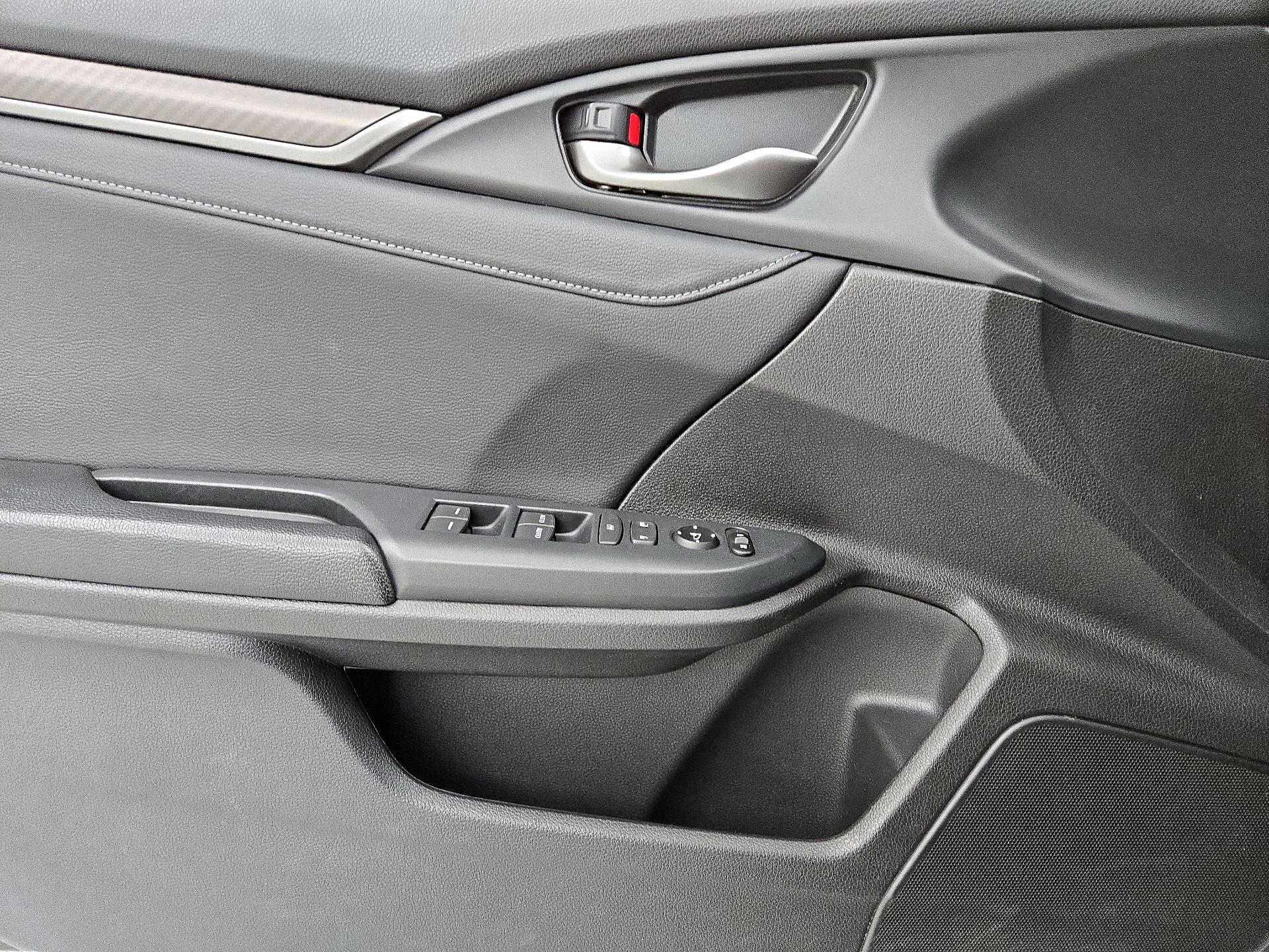 Thumbnail: 2019 Honda Civic - 12