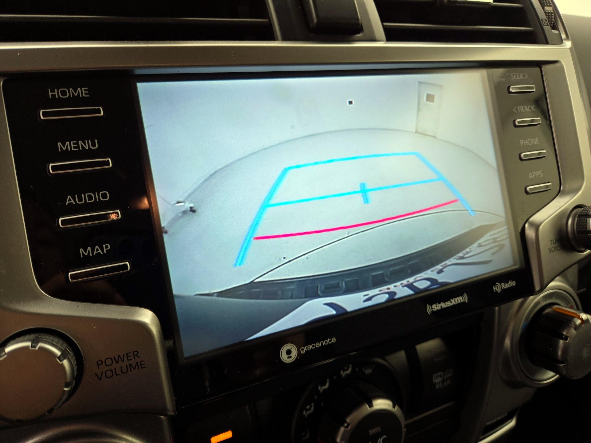 Thumbnail: 2020 Toyota 4Runner - 15