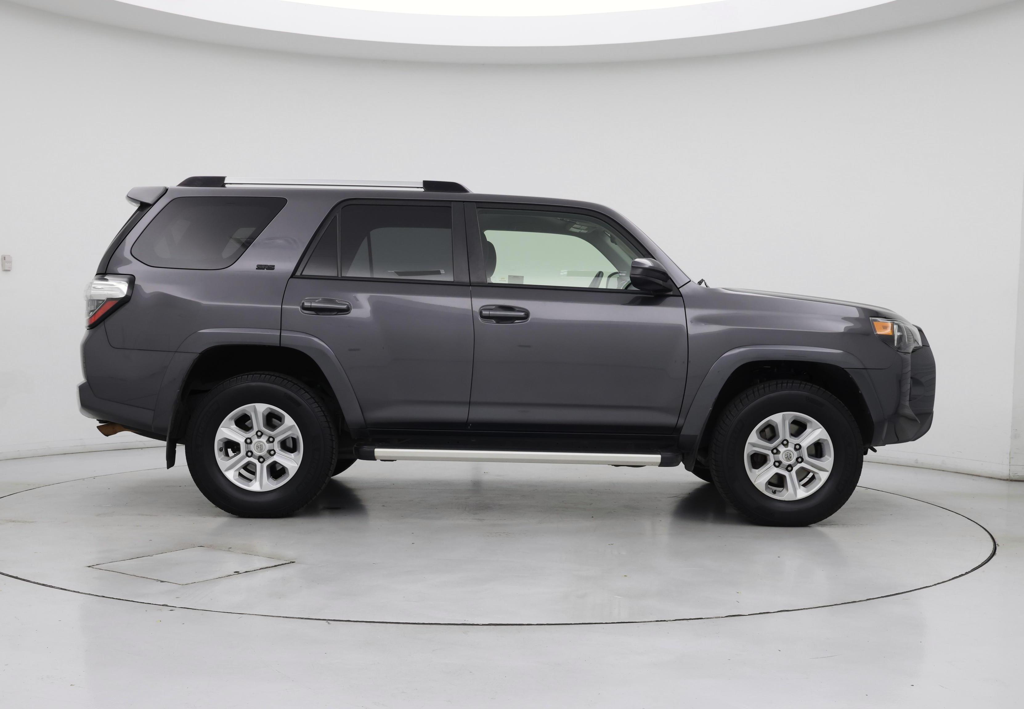 Thumbnail: 2020 Toyota 4Runner - 7