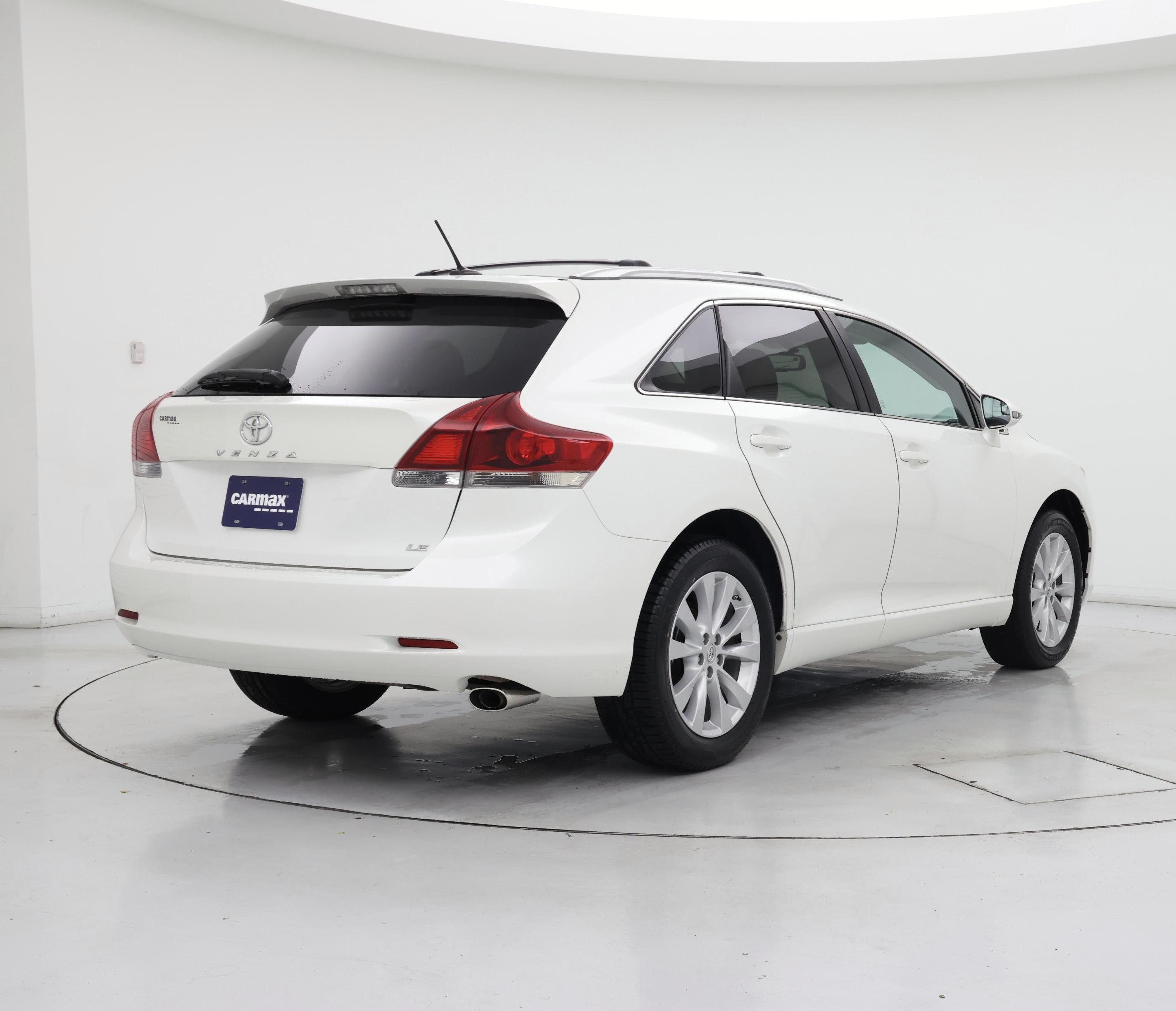 Thumbnail: 2014 Toyota Venza - 8