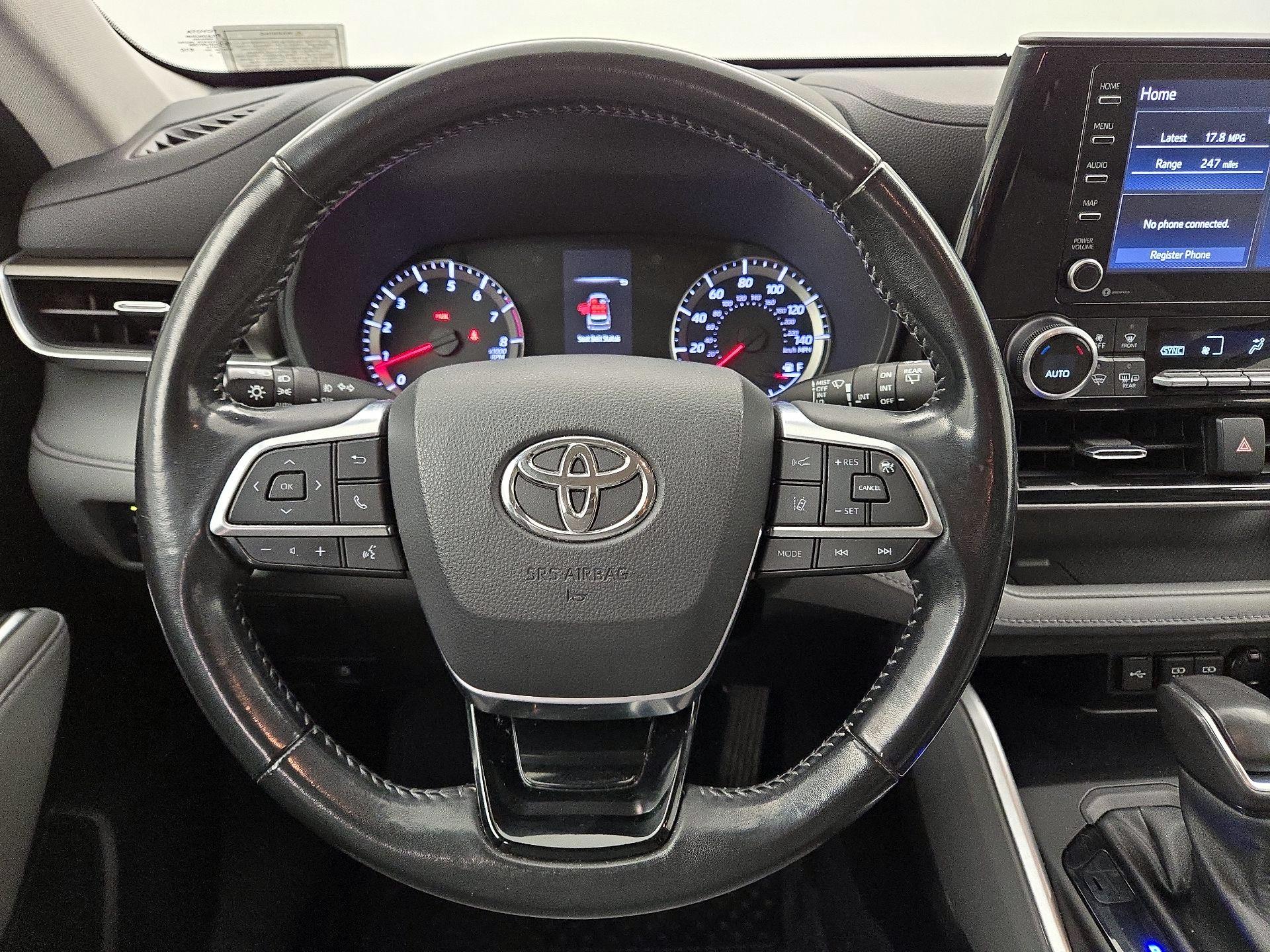 Thumbnail: 2020 Toyota Highlander - 10