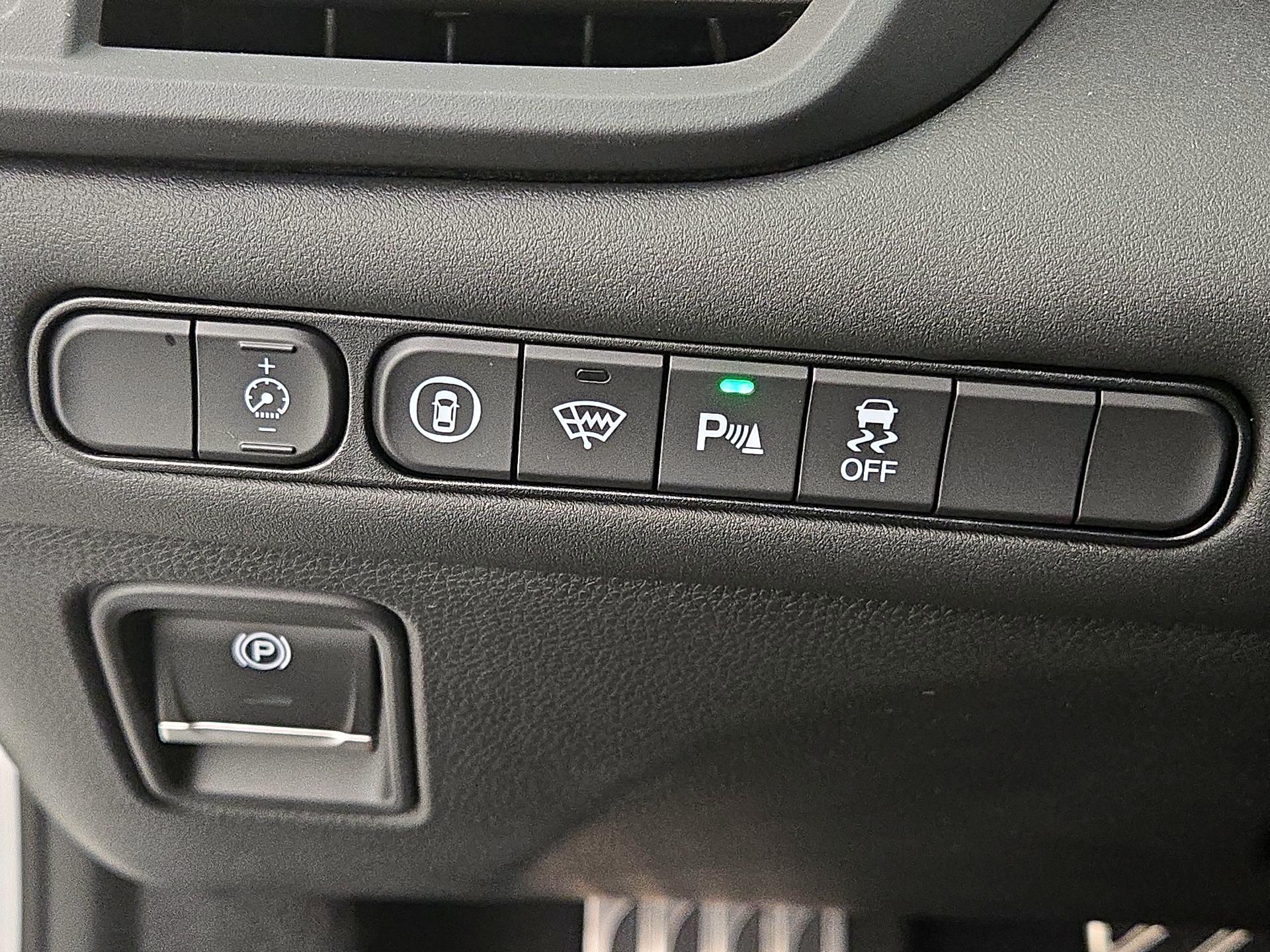 Thumbnail: 2022 Acura TLX - 13