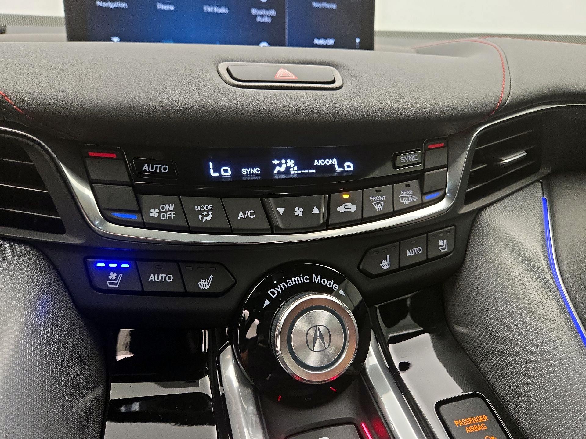 Thumbnail: 2022 Acura TLX - 17