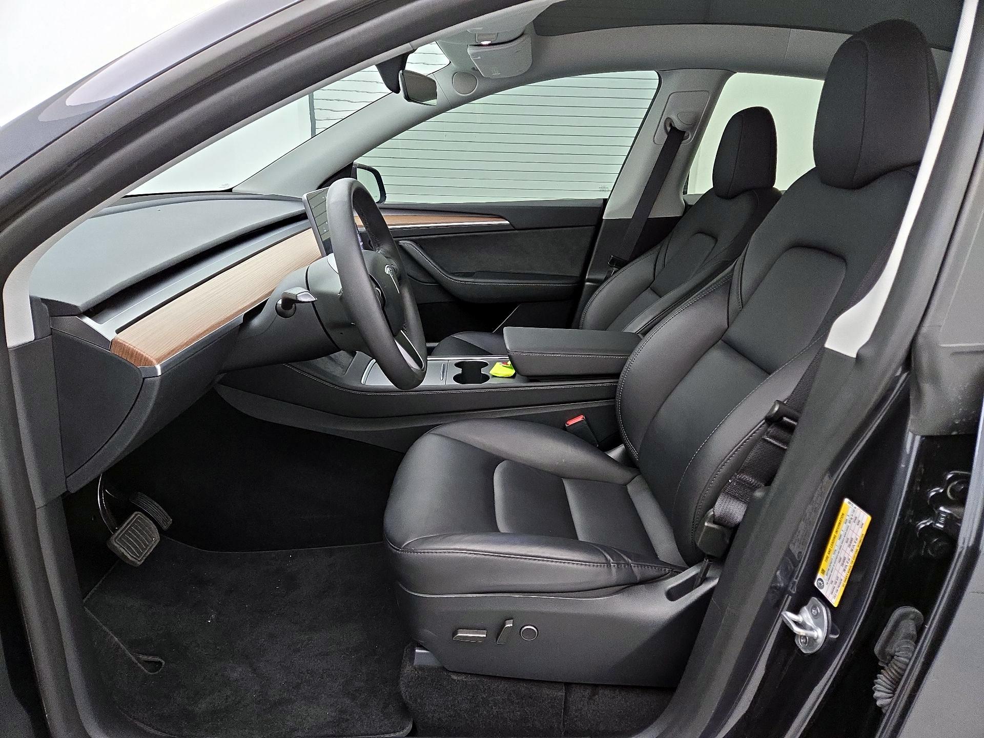 Thumbnail: 2024 Tesla Model Y - 11