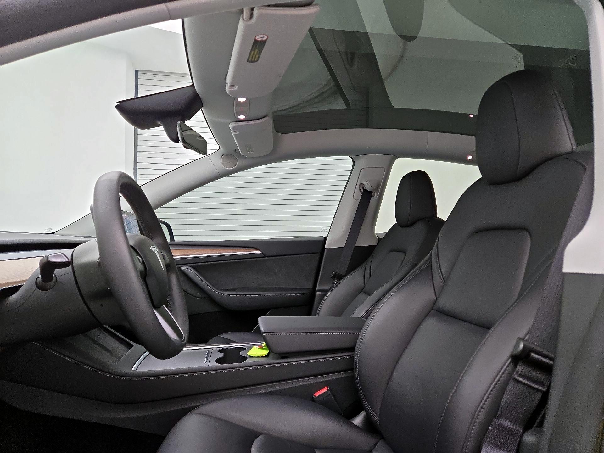 Thumbnail: 2024 Tesla Model Y - 18