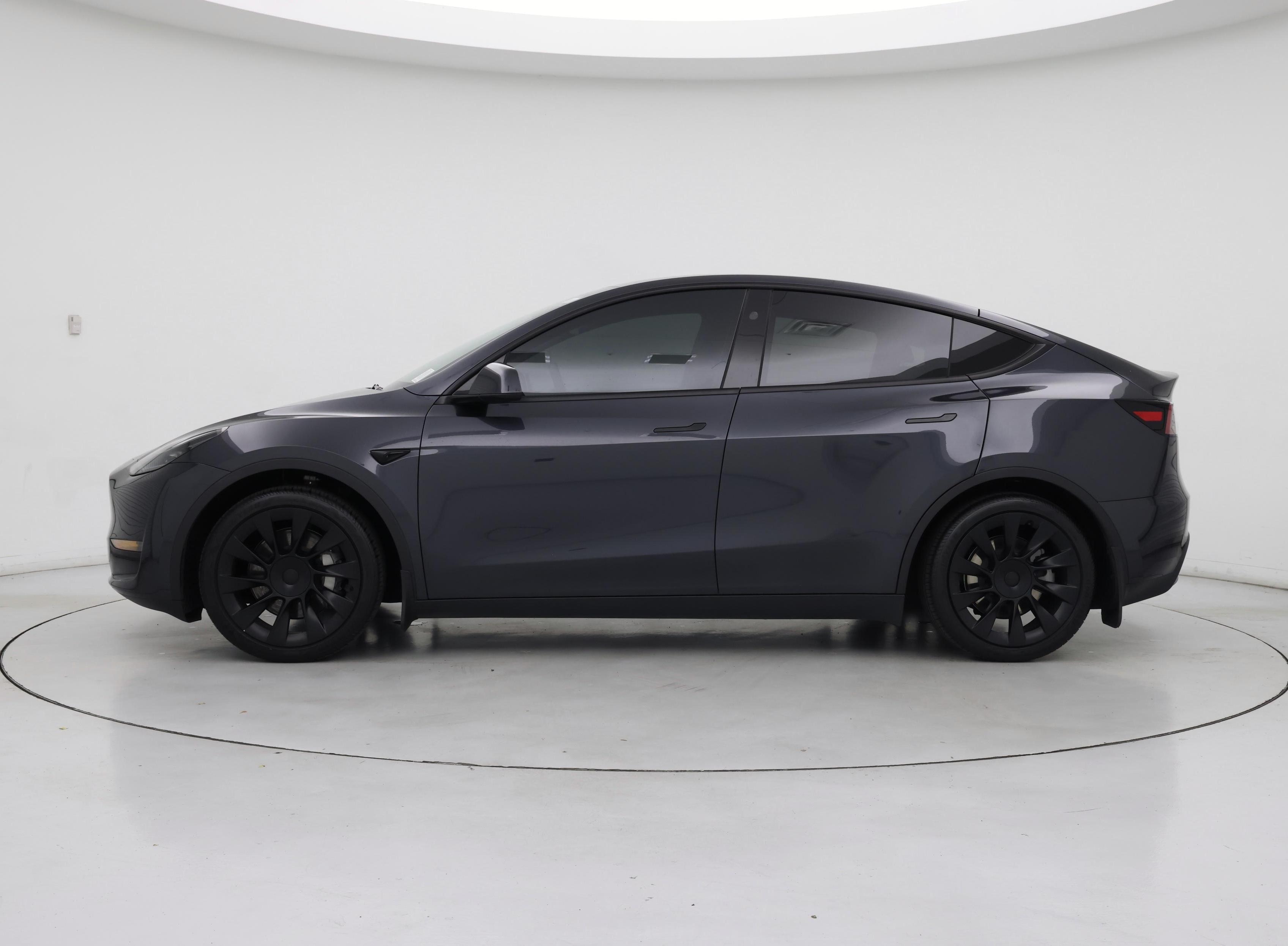 Thumbnail: 2024 Tesla Model Y - 3