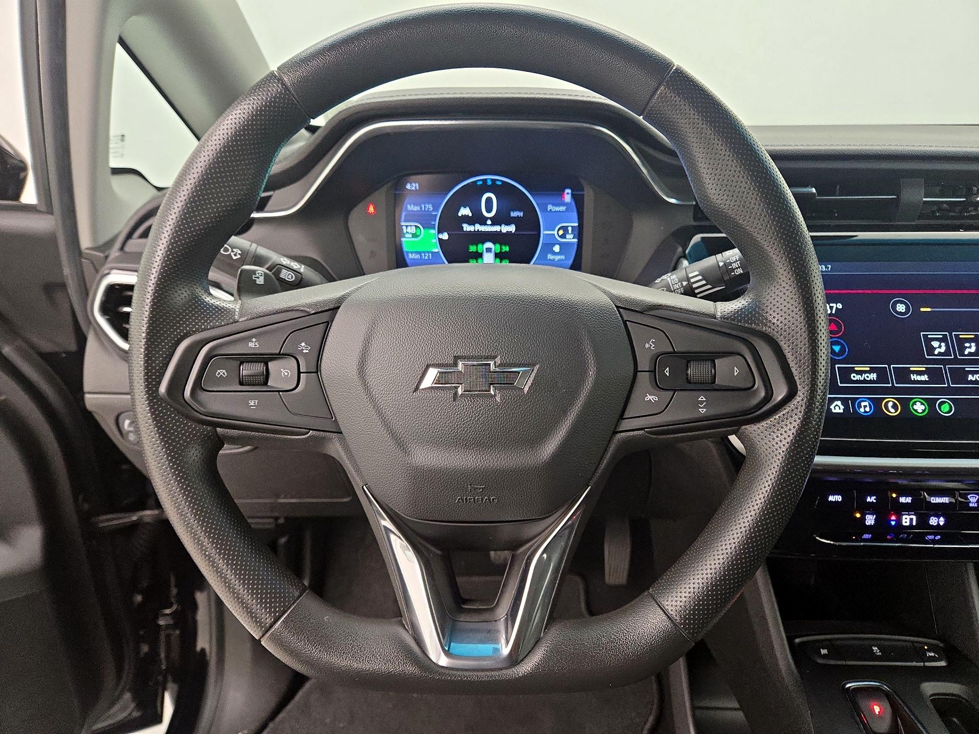 Thumbnail: 2023 Chevrolet Bolt EV - 10