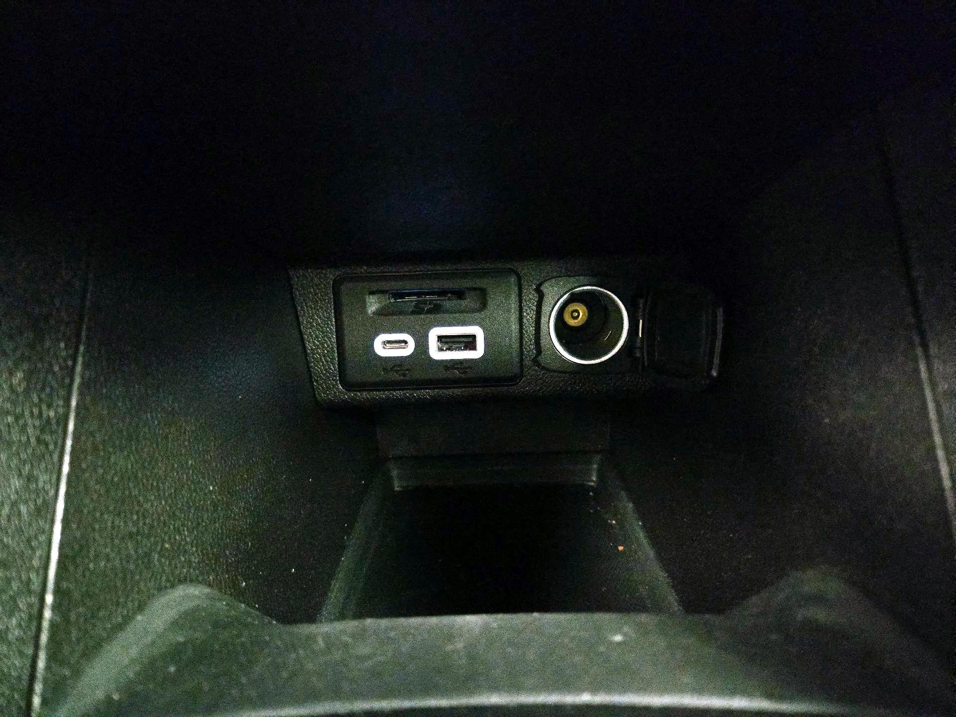 Thumbnail: 2023 Chevrolet Bolt EV - 18