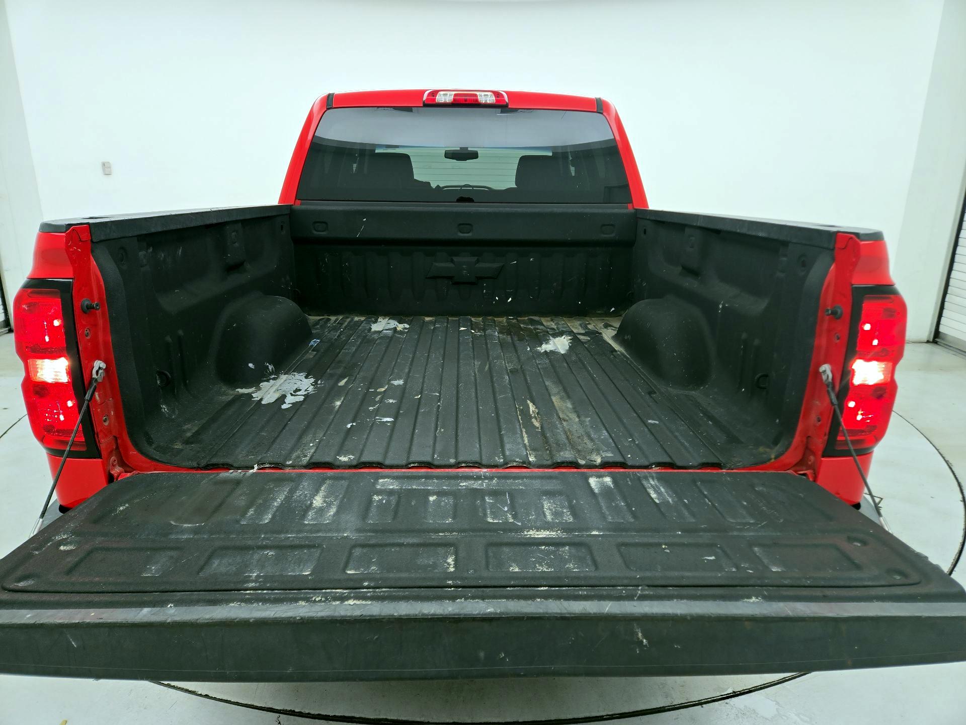 Thumbnail: 2016 Chevrolet Silverado 1500 - 19