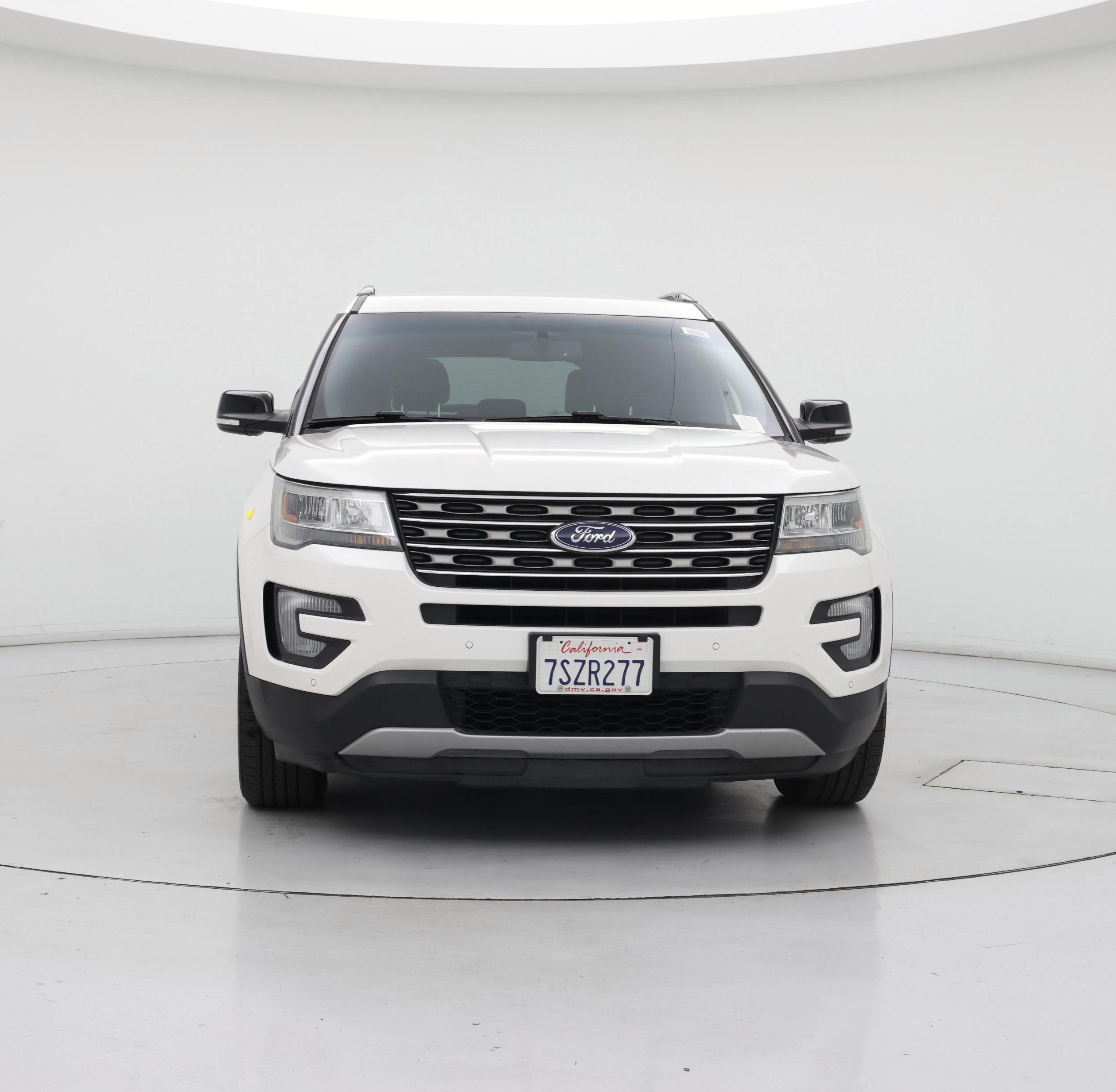 Thumbnail: 2016 Ford Explorer - 5