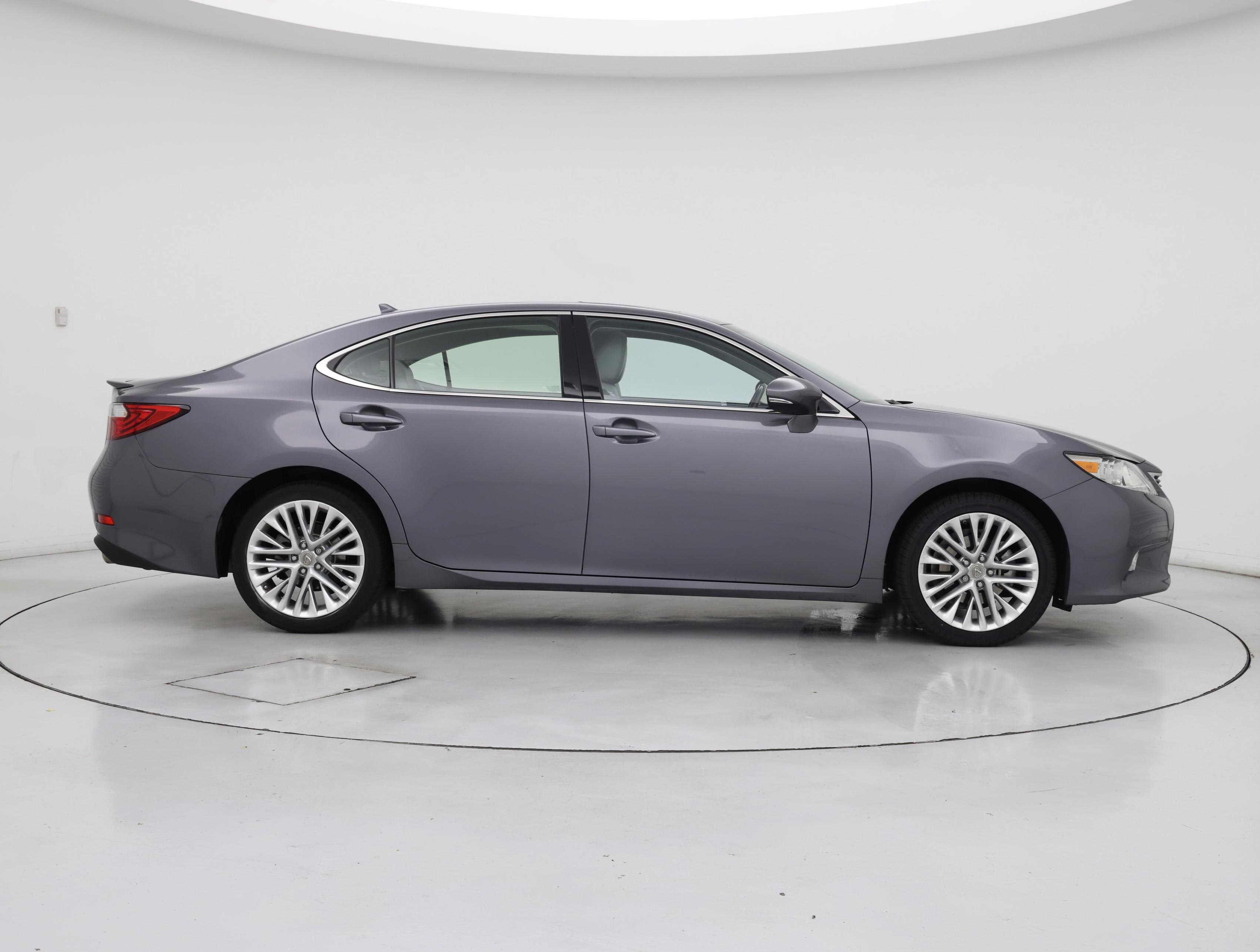 Thumbnail: 2014 Lexus ES - 7