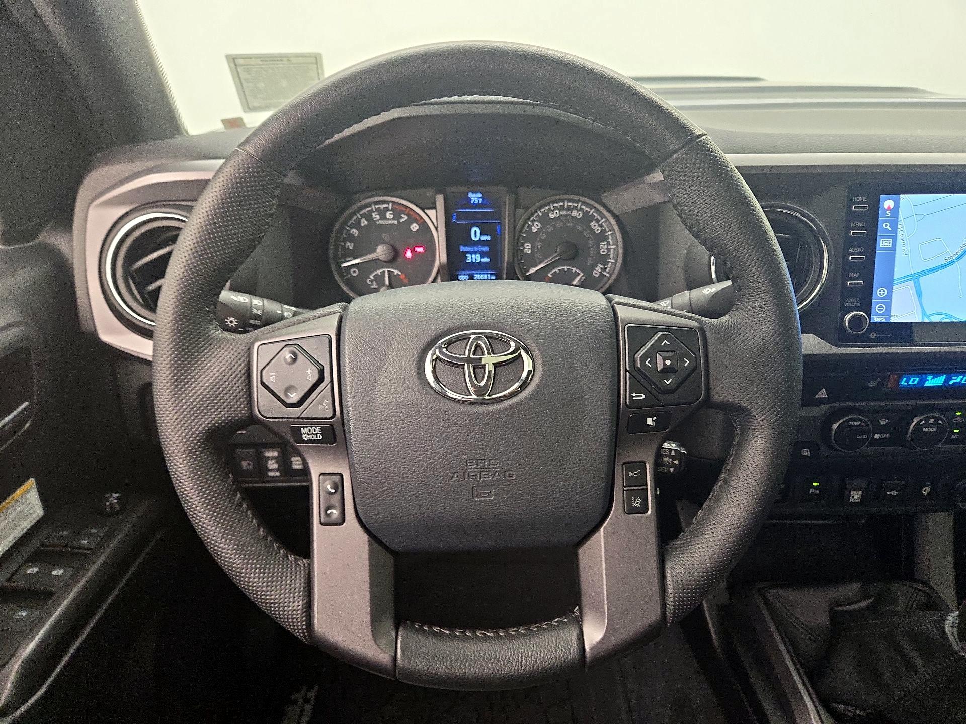 Thumbnail: 2020 Toyota Tacoma - 10