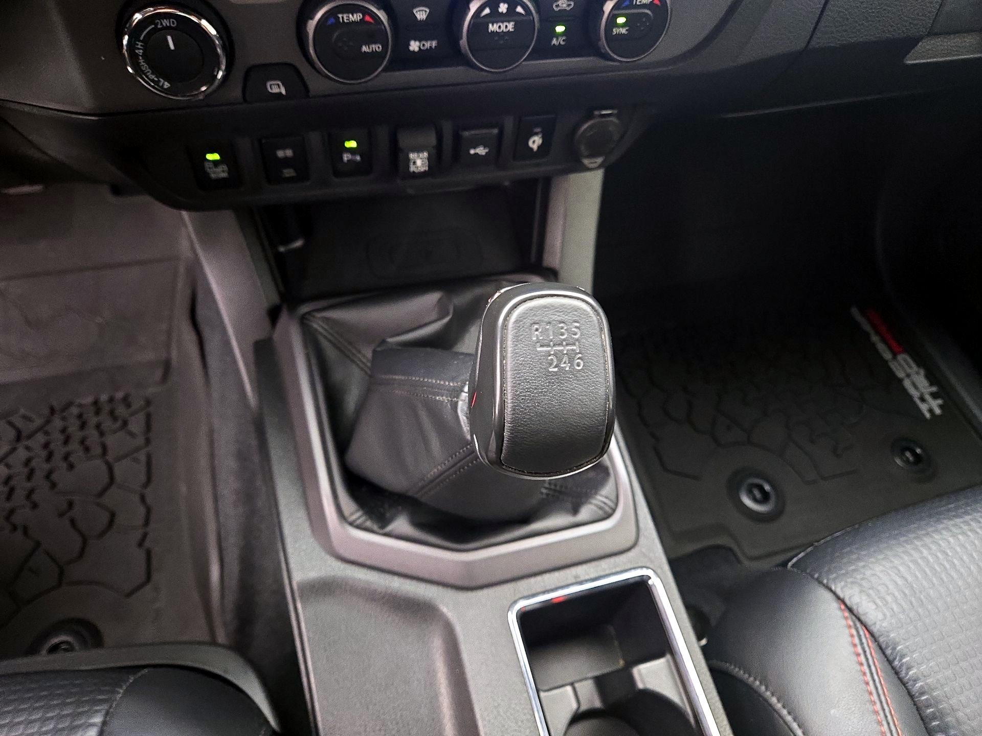 Thumbnail: 2020 Toyota Tacoma - 18