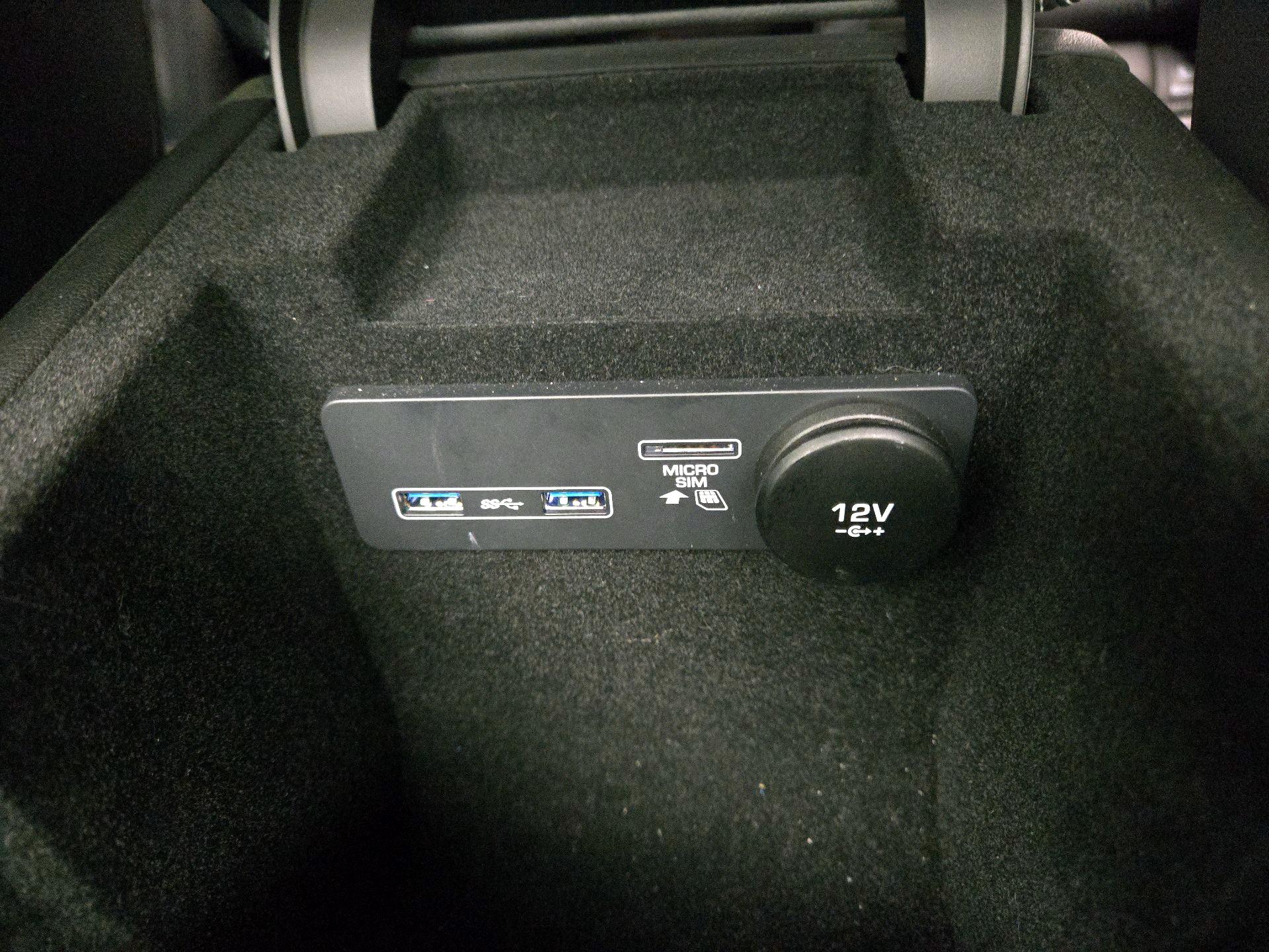 Thumbnail: 2020 Jaguar XE - 19