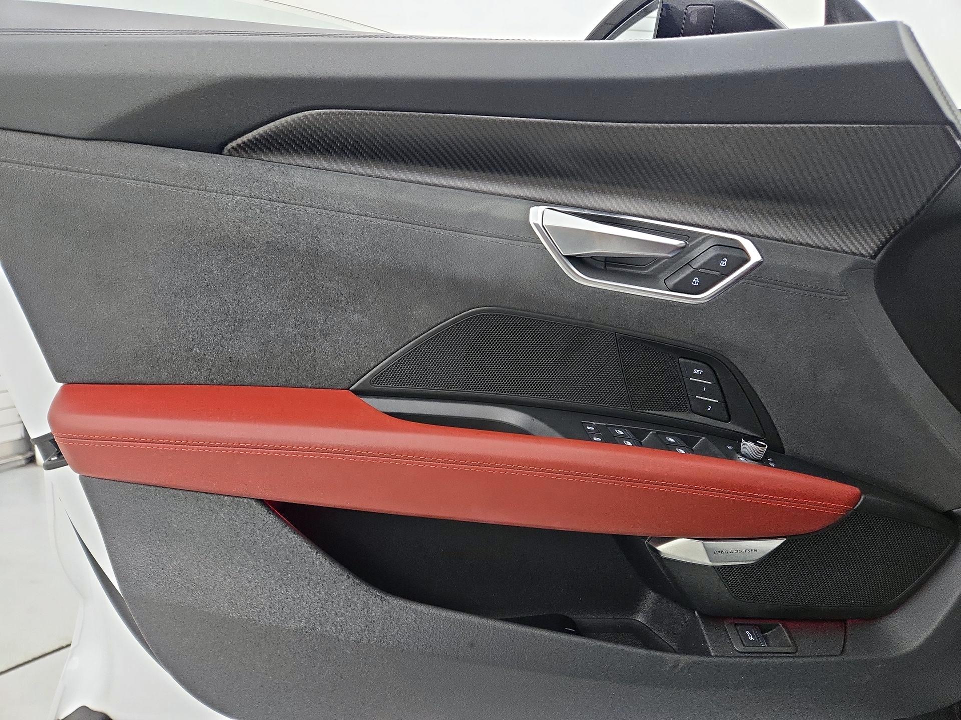 Thumbnail: 2022 Audi e-tron GT - 12