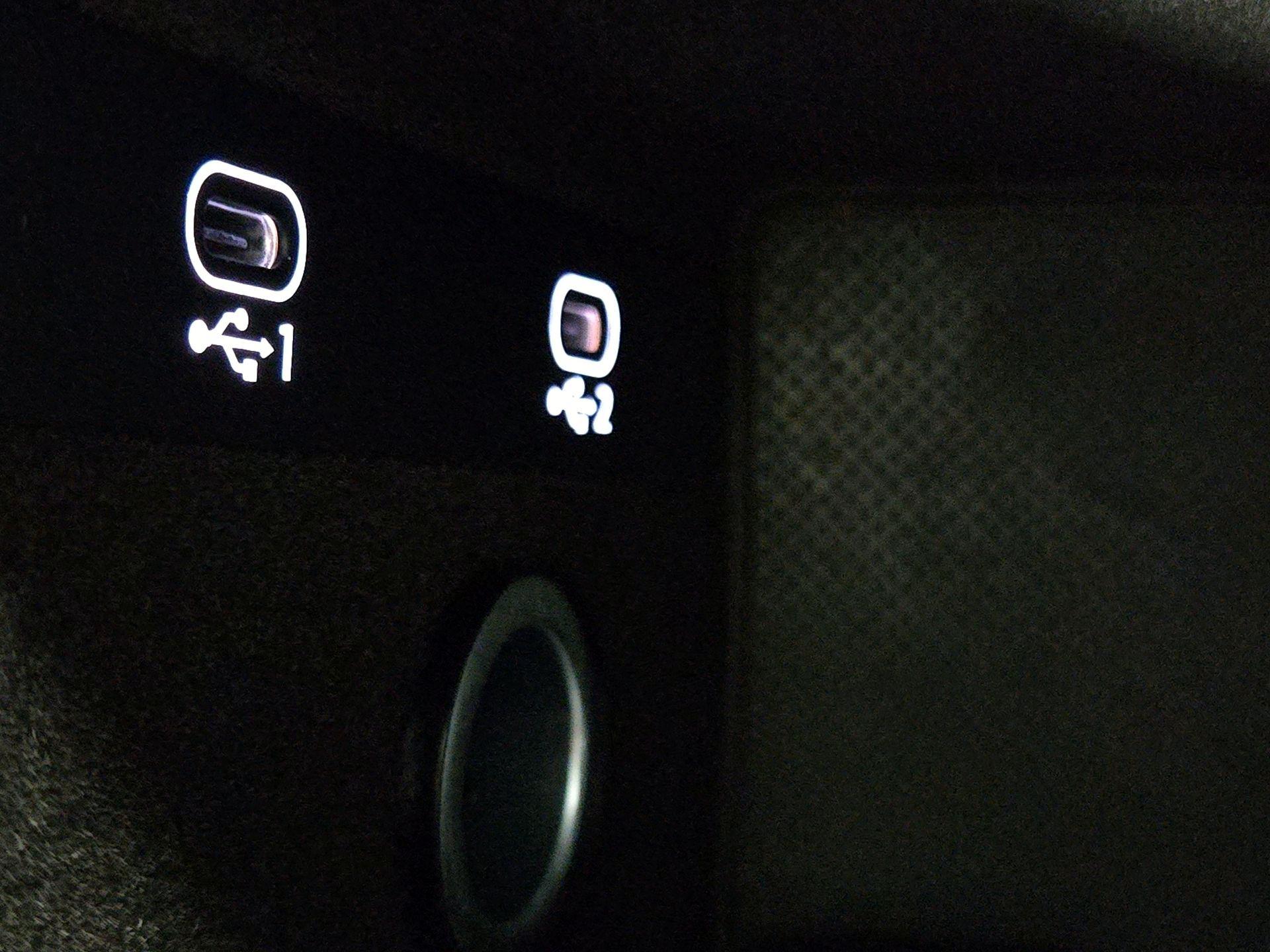 Thumbnail: 2022 Audi e-tron GT - 19