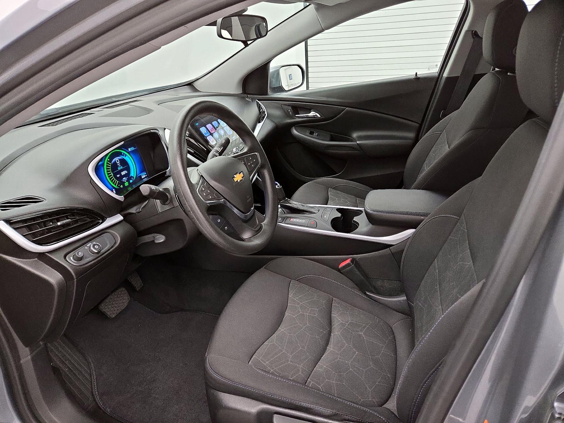 Thumbnail: 2018 Chevrolet Volt - 11